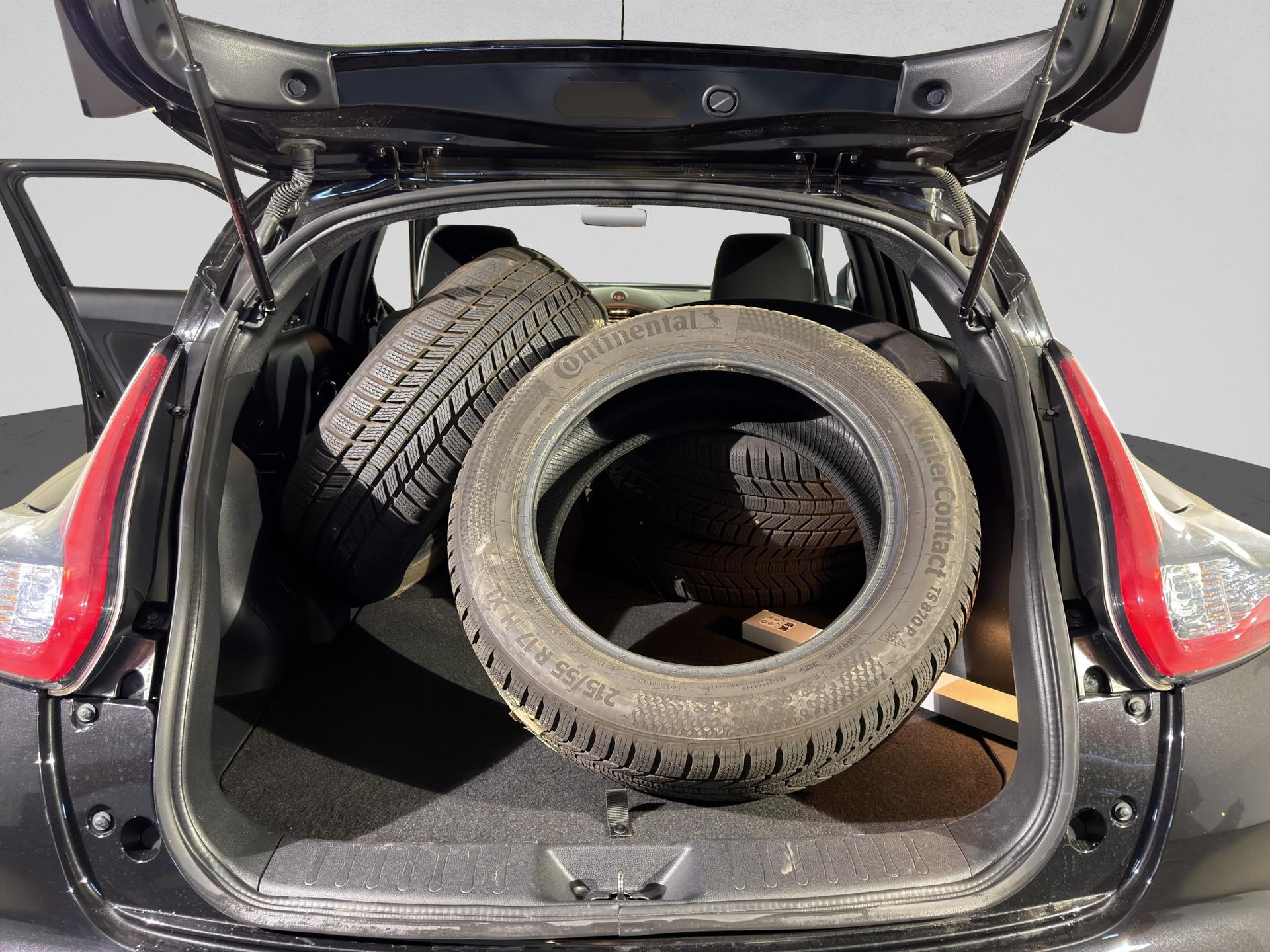NISSAN Juke 1.6 DIG-T N-Connecta 4x4 Xtronic M-CVT-image-14
