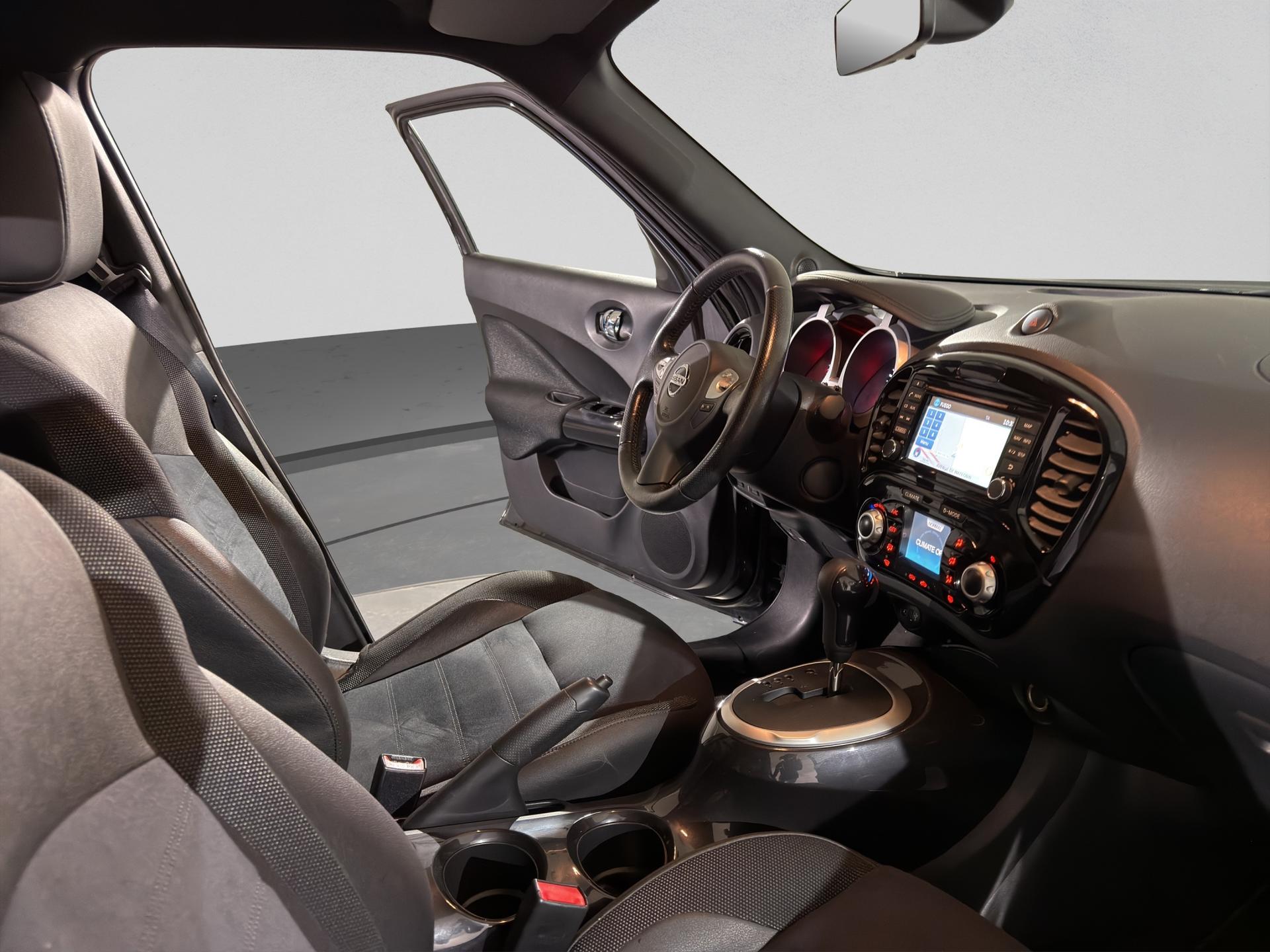 NISSAN Juke 1.6 DIG-T N-Connecta 4x4 Xtronic M-CVT-image-15