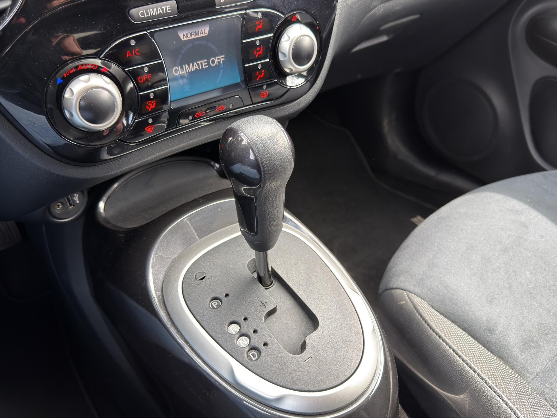 NISSAN Juke 1.6 DIG-T N-Connecta 4x4 Xtronic M-CVT-image-20