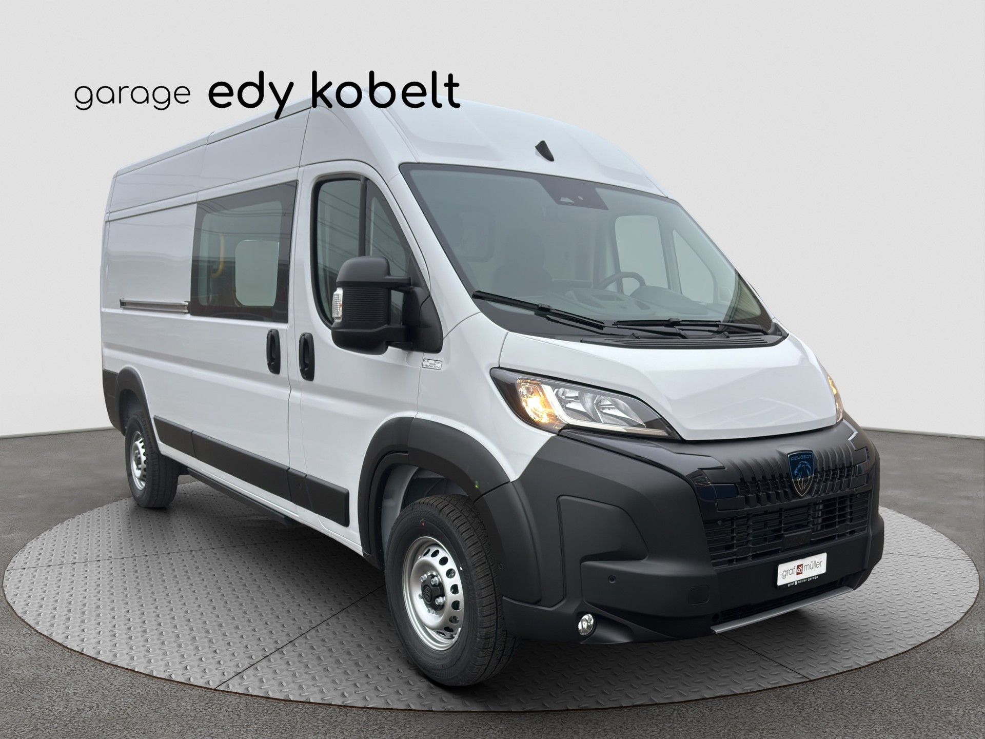 PEUGEOT e-Boxer 280 110kWh 435 L3H2-image-16