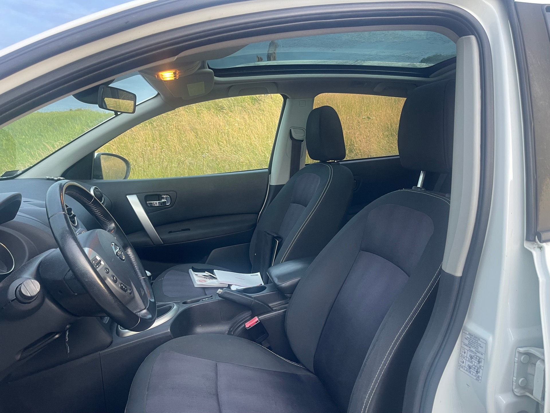 NISSAN Qashqai 1.6 dCi iStop 360-image-5