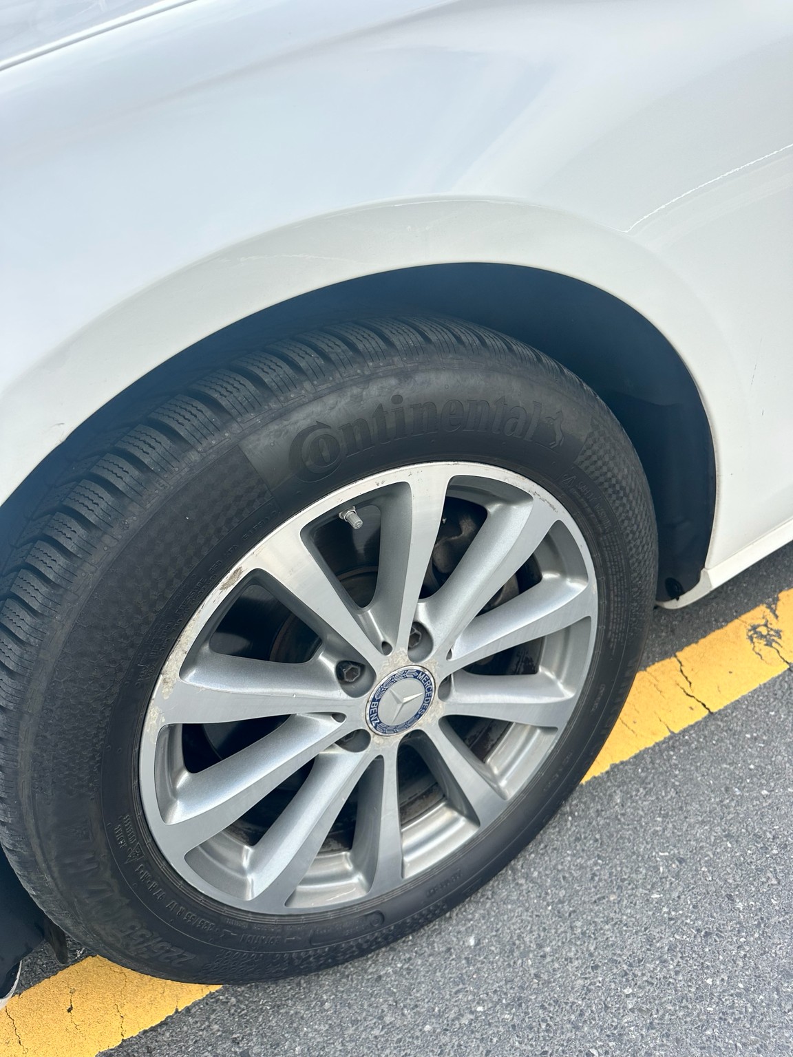 MERCEDES-BENZ E 220 d 4matic-image-5