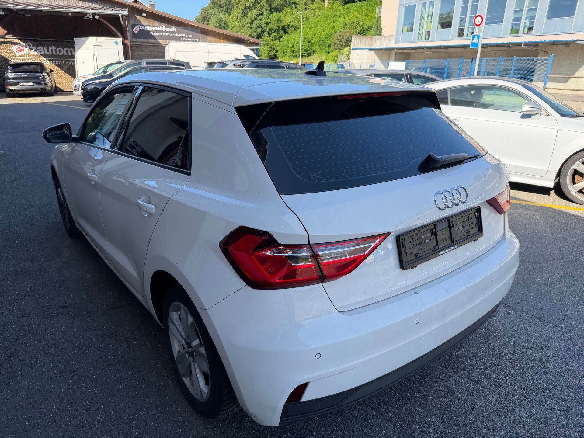 AUDI A1 Sportback 25 TFSI advanced S-tronic-image-4