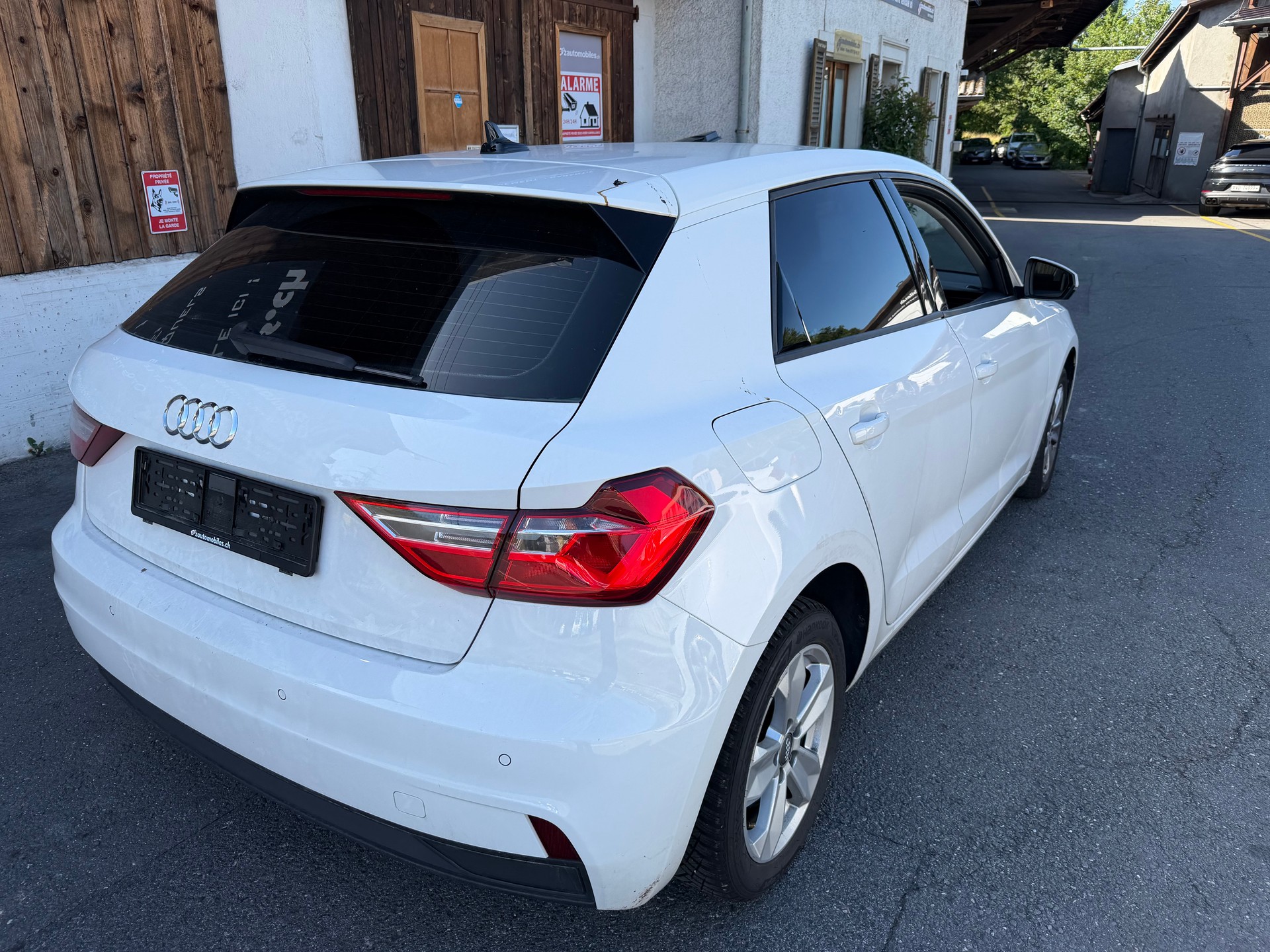 AUDI A1 Sportback 25 TFSI advanced S-tronic-image-3