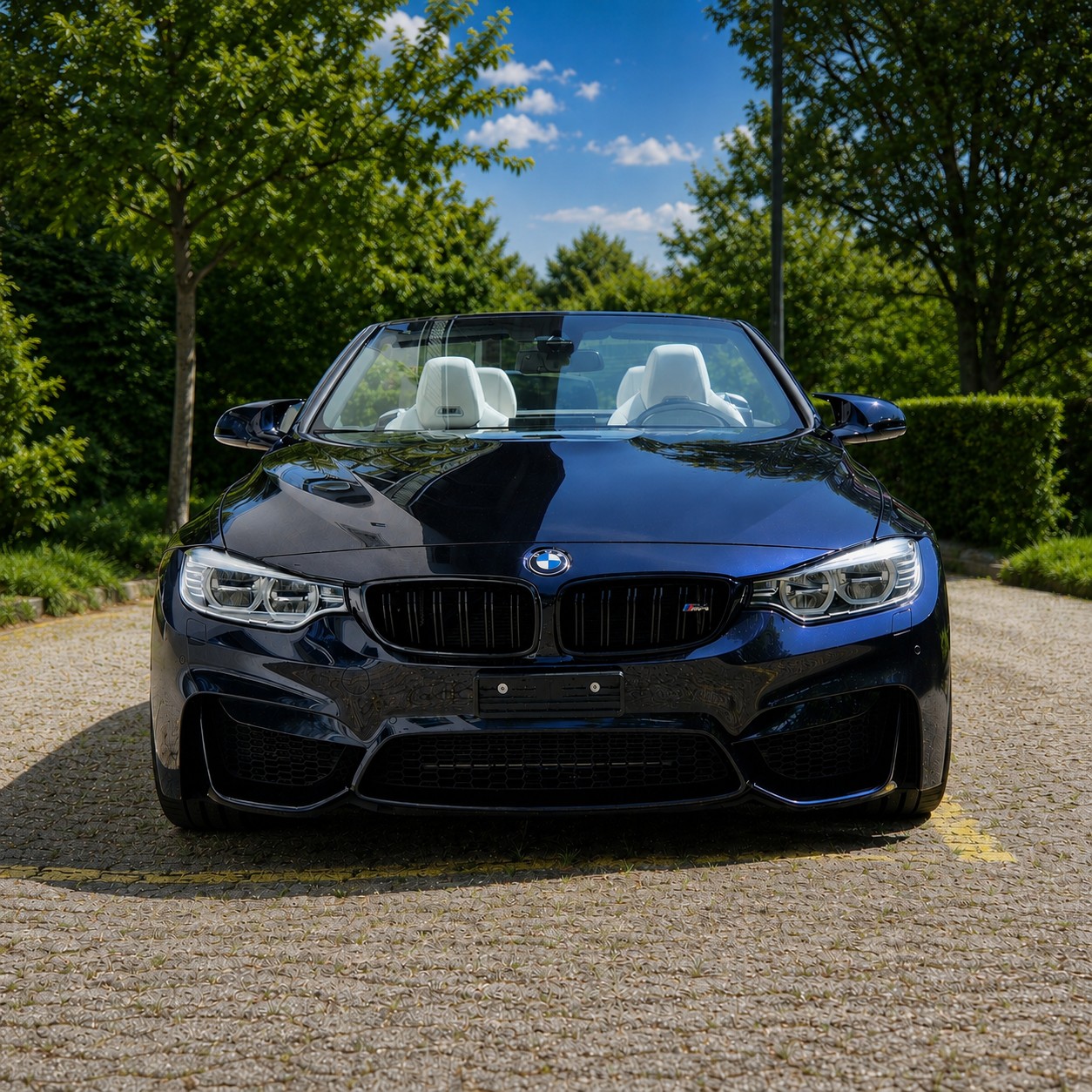 BMW M4-image-1
