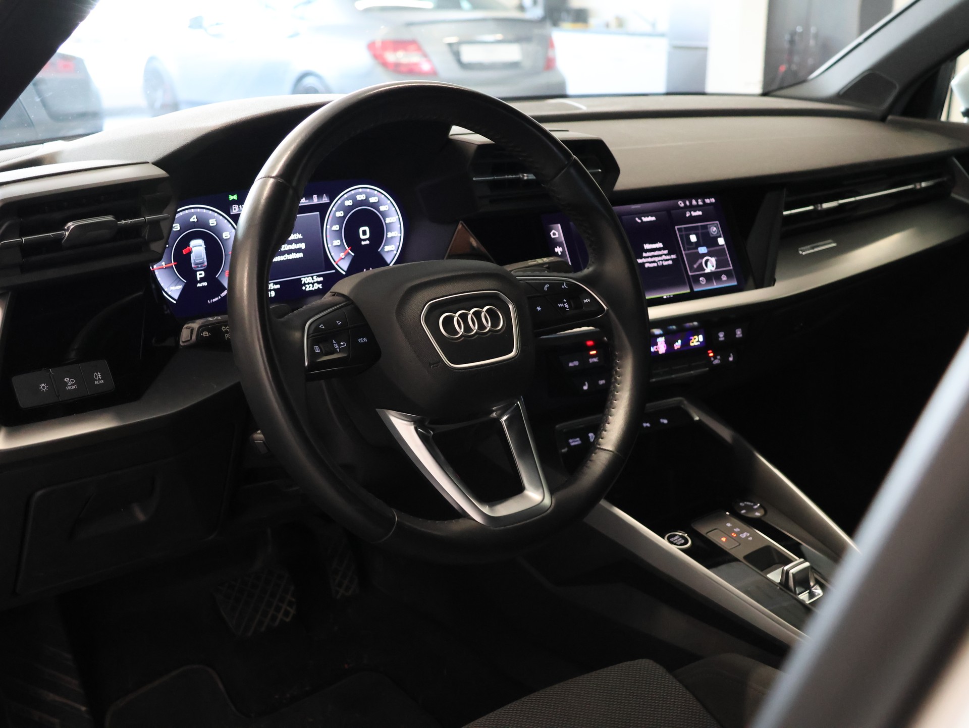 AUDI A3 Sportback 35 TFSI S line S-tronic *Rückfahrkamera* *Sitzheizung*-image-19
