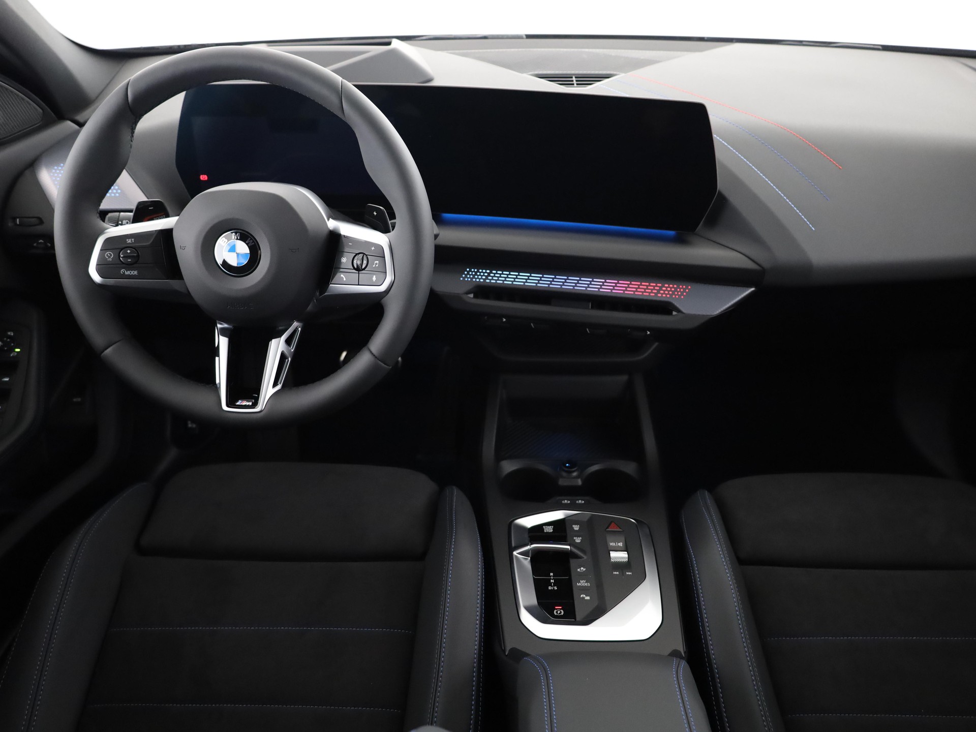 BMW 123 xDrive-image-14