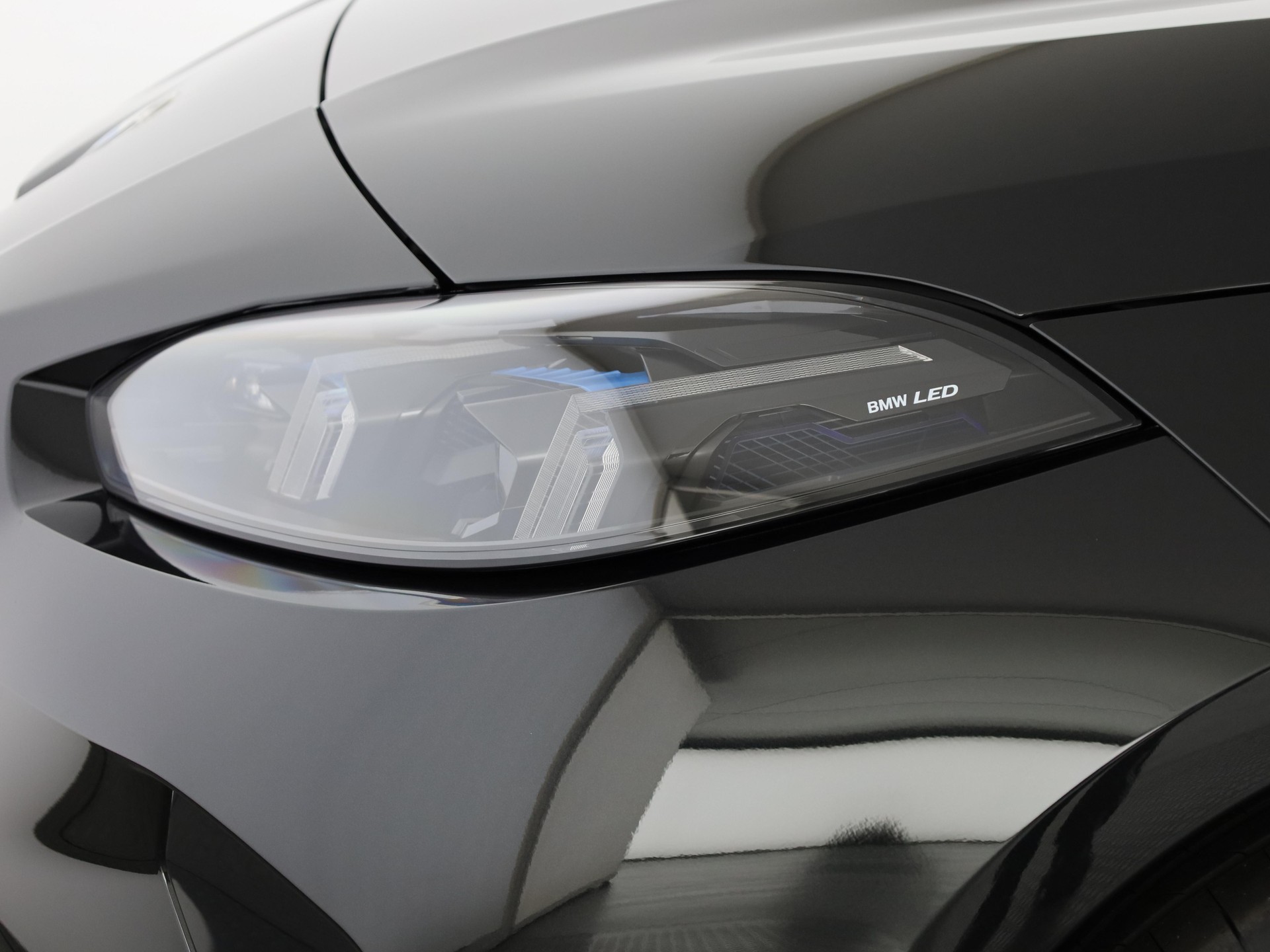BMW 123 xDrive-image-5