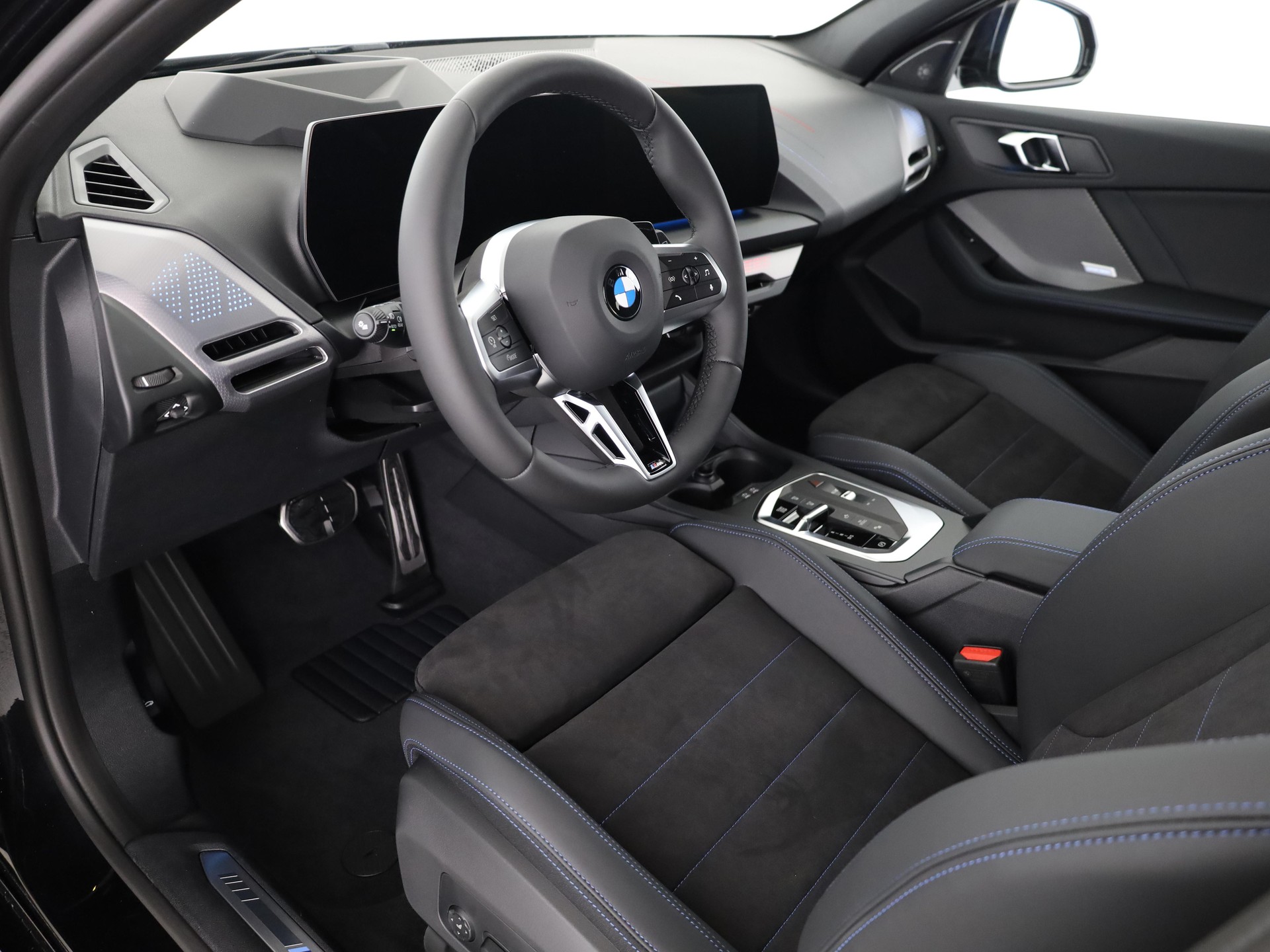 BMW 123 xDrive-image-10