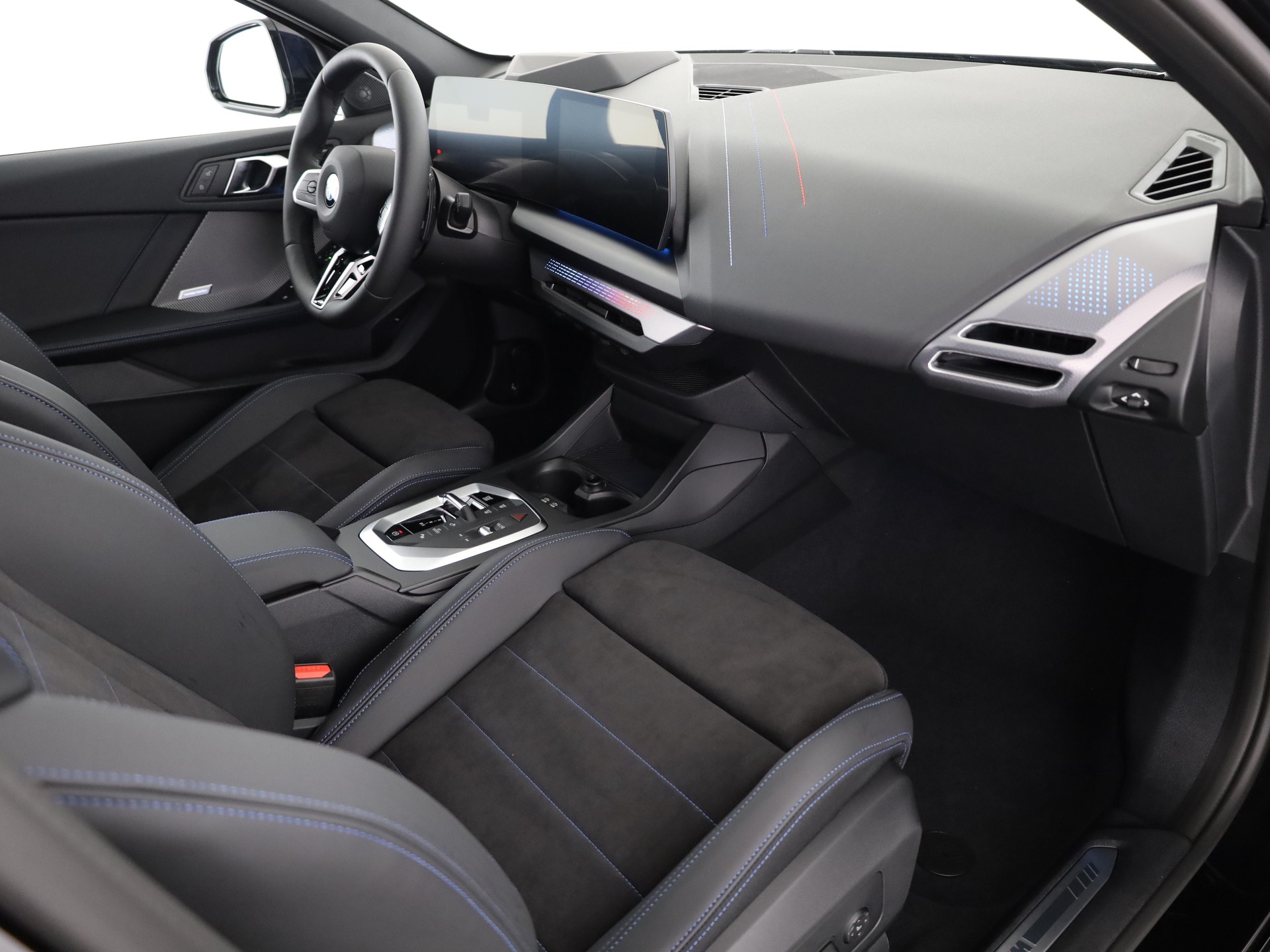 BMW 123 xDrive-image-11