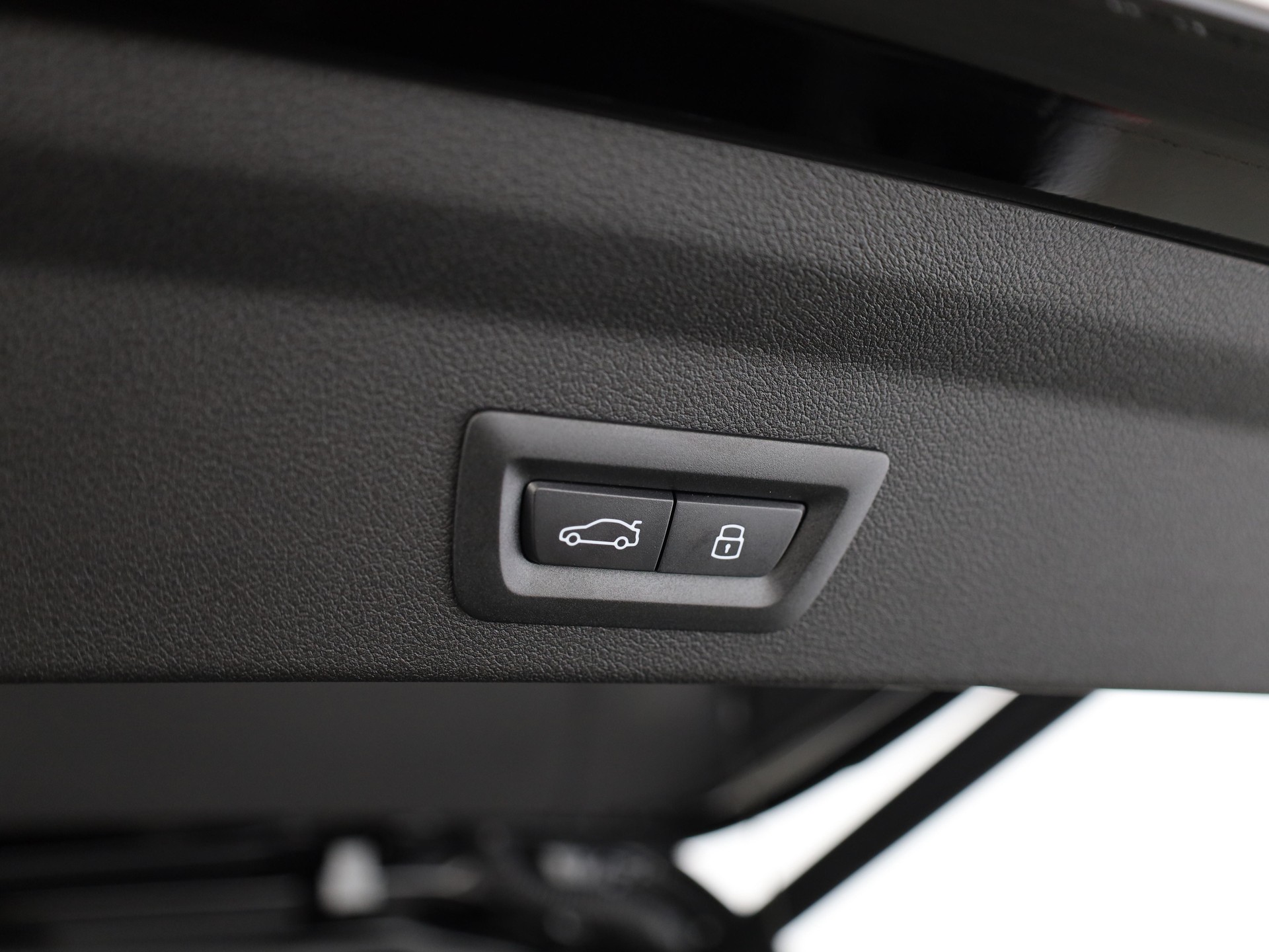 BMW 123 xDrive-image-7