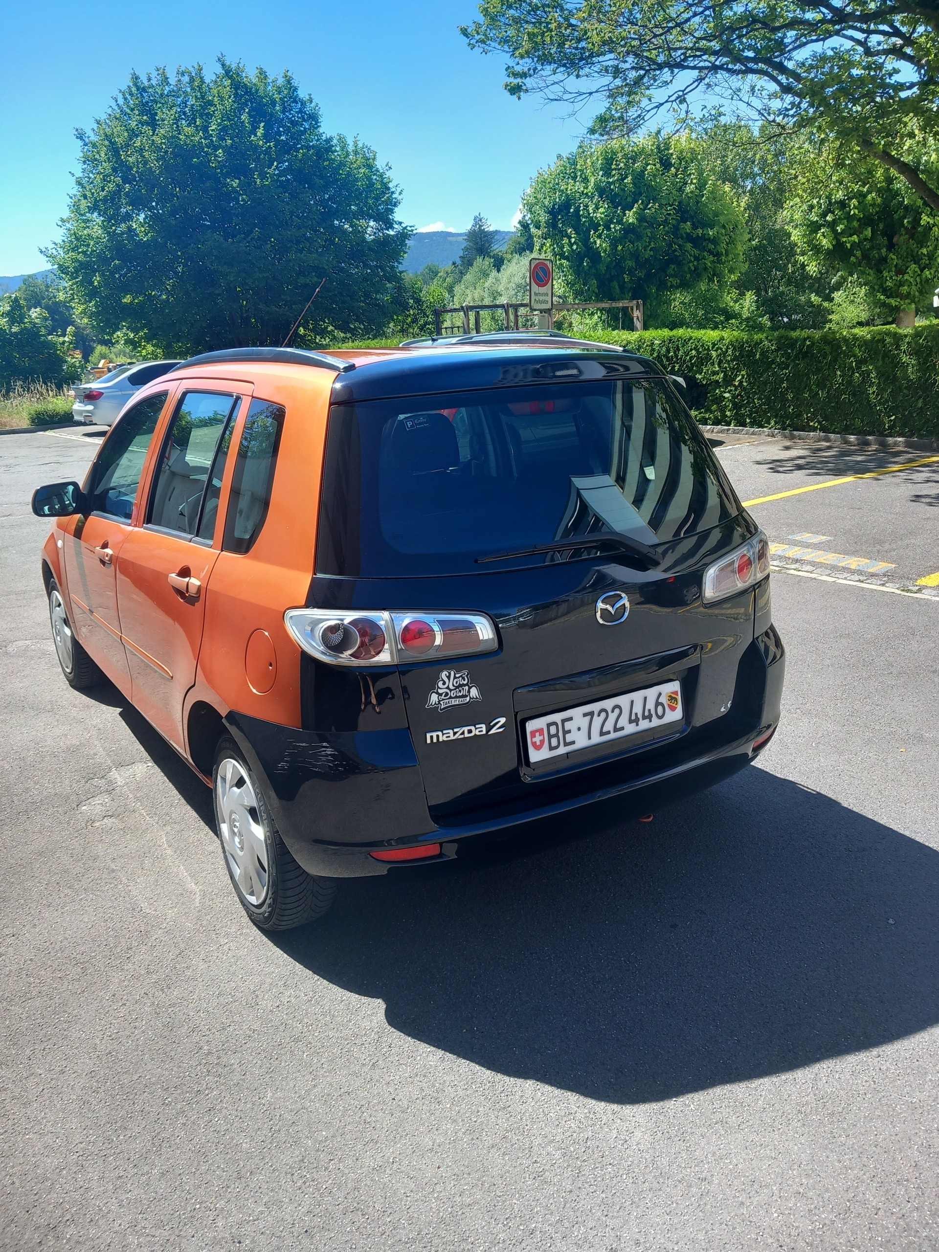 MAZDA 2-image-5