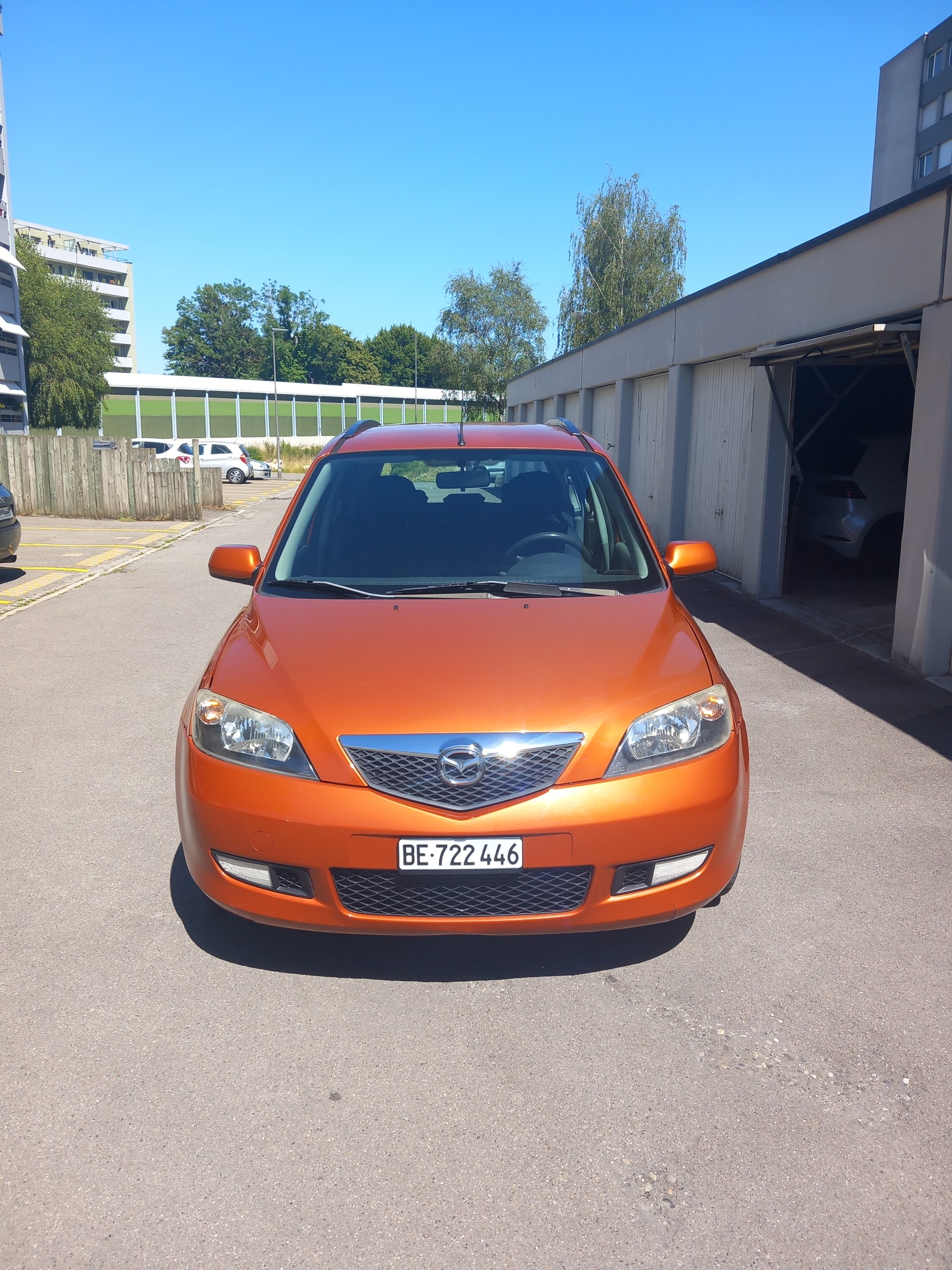 MAZDA 2-image-2