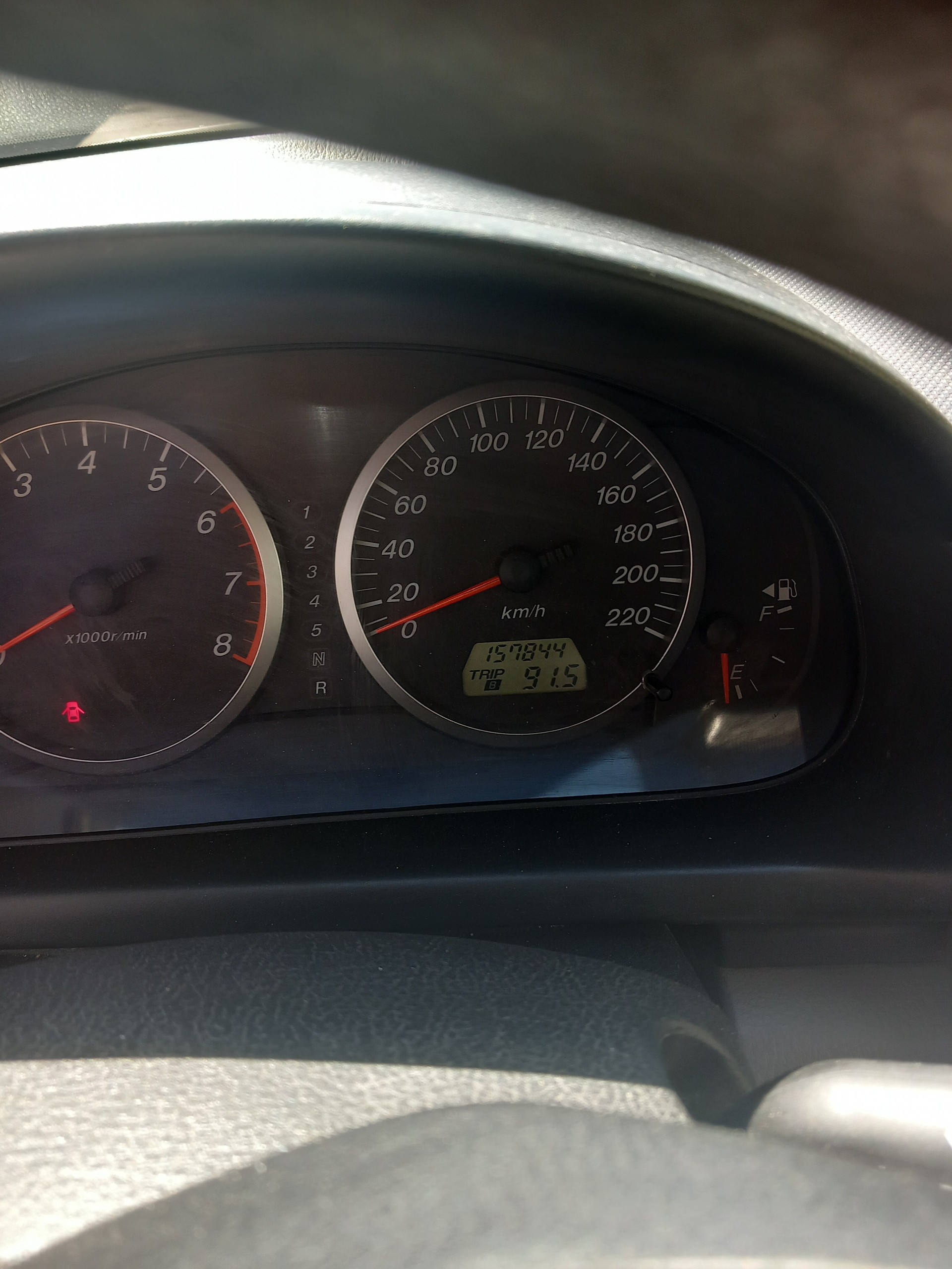 MAZDA 2-image-9