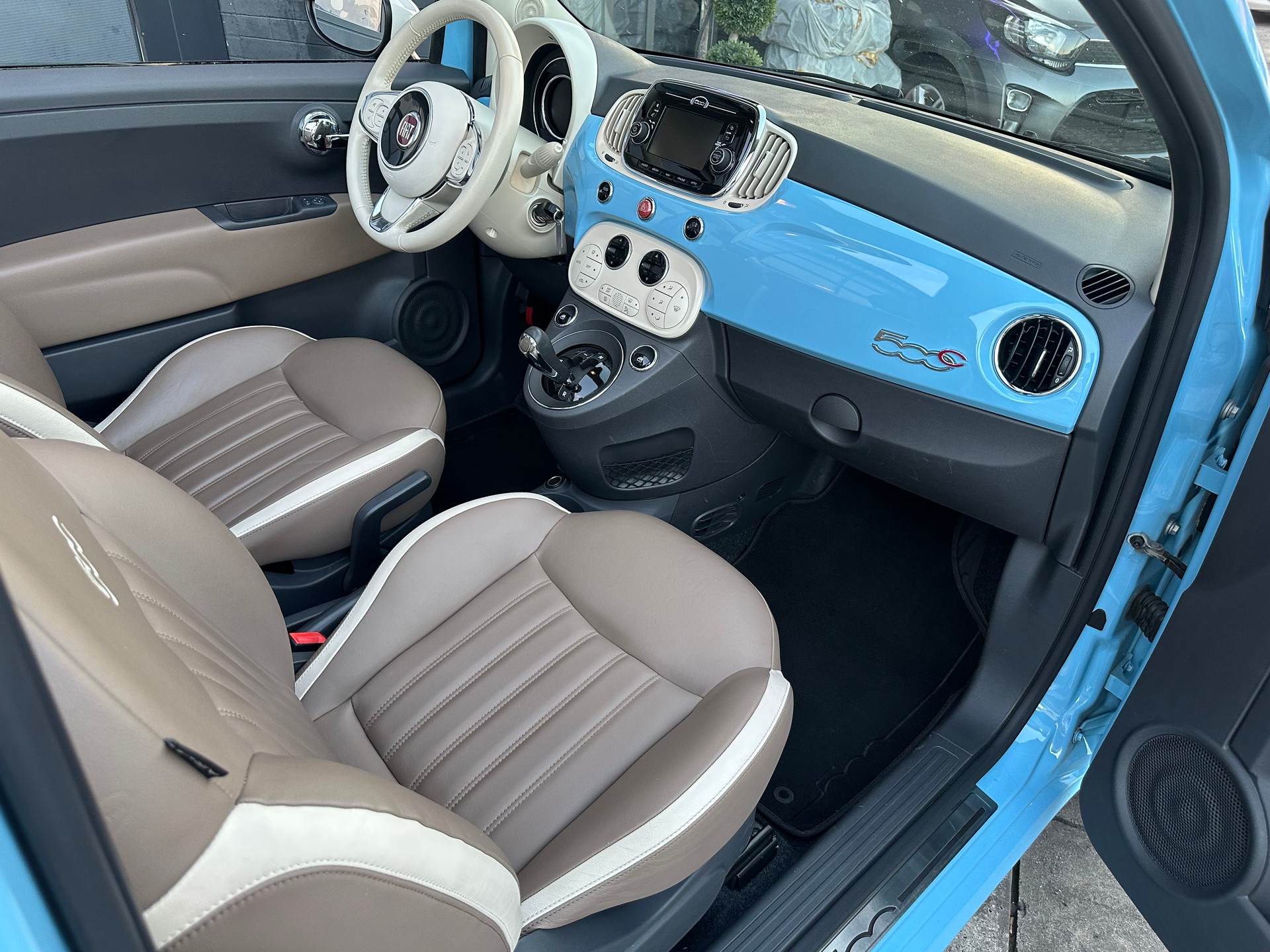 FIAT 500C 0.9 Twinair Lounge Dualogic-image-18