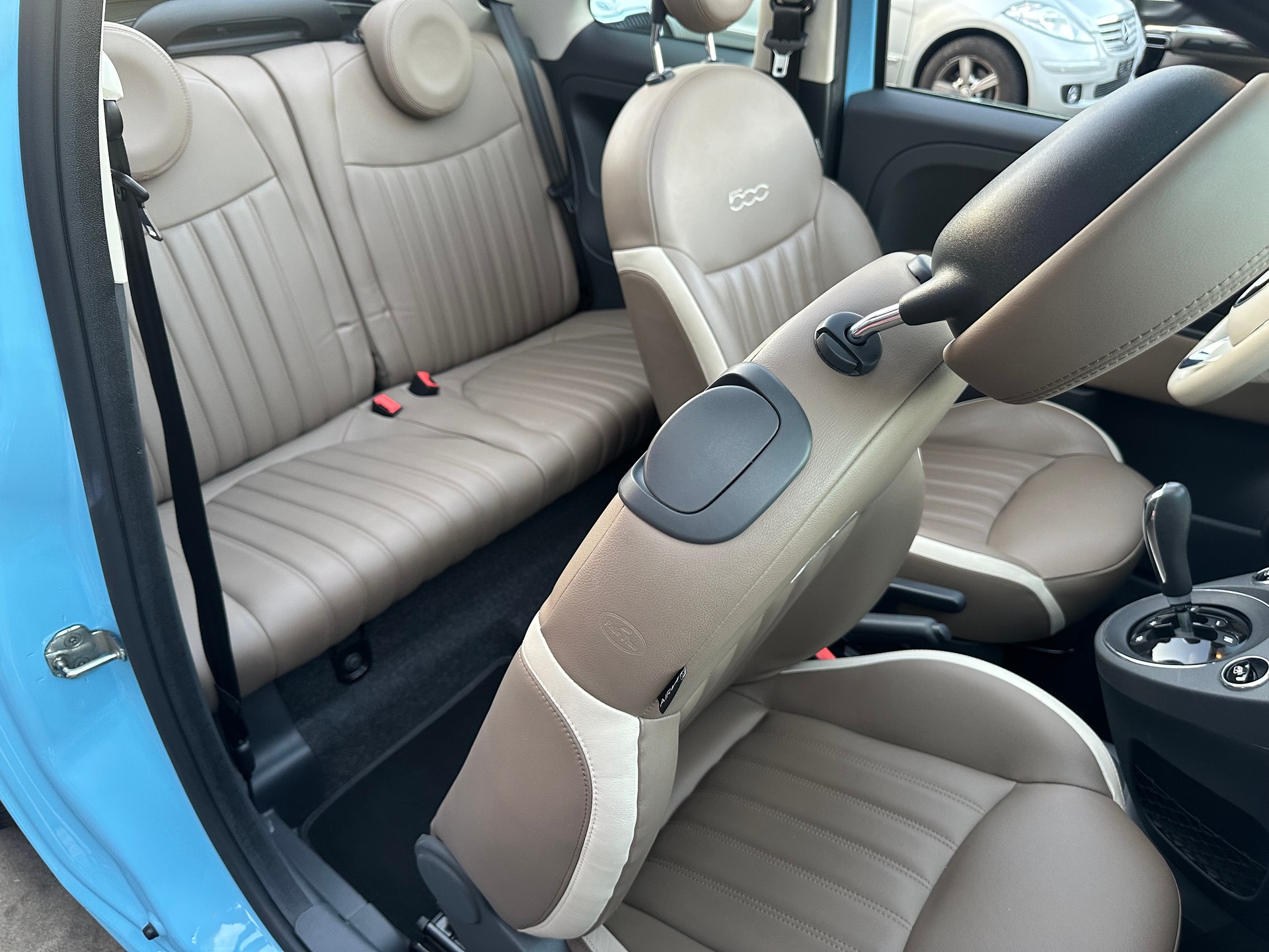 FIAT 500C 0.9 Twinair Lounge Dualogic-image-21