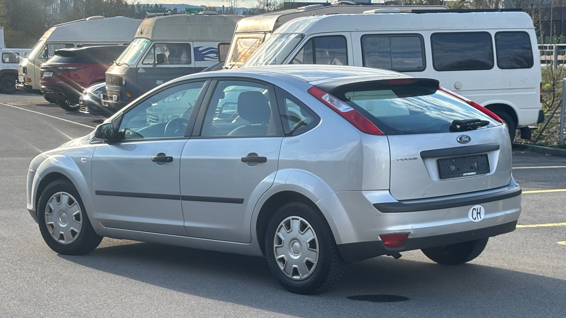 FORD Focus 1.6i Trend-image-2
