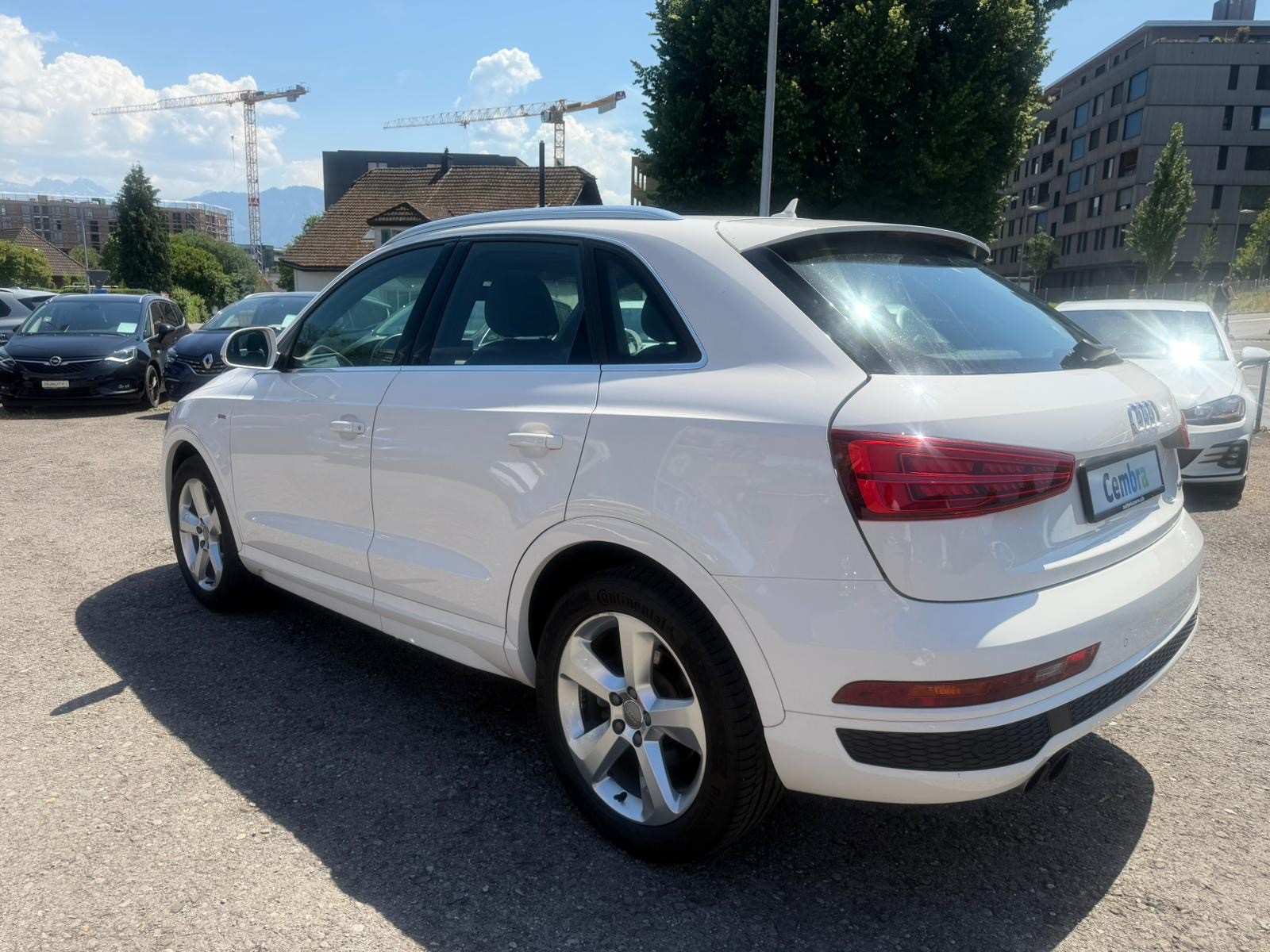 AUDI Q3 2.0 TFSI S-LINE sport quattro S-tronic-image-3