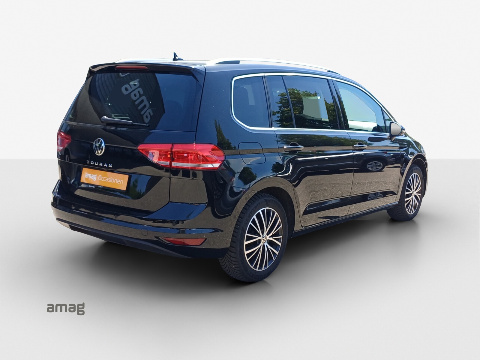 VW Touran 1.5 TSI EVO Highline DSG-image-4