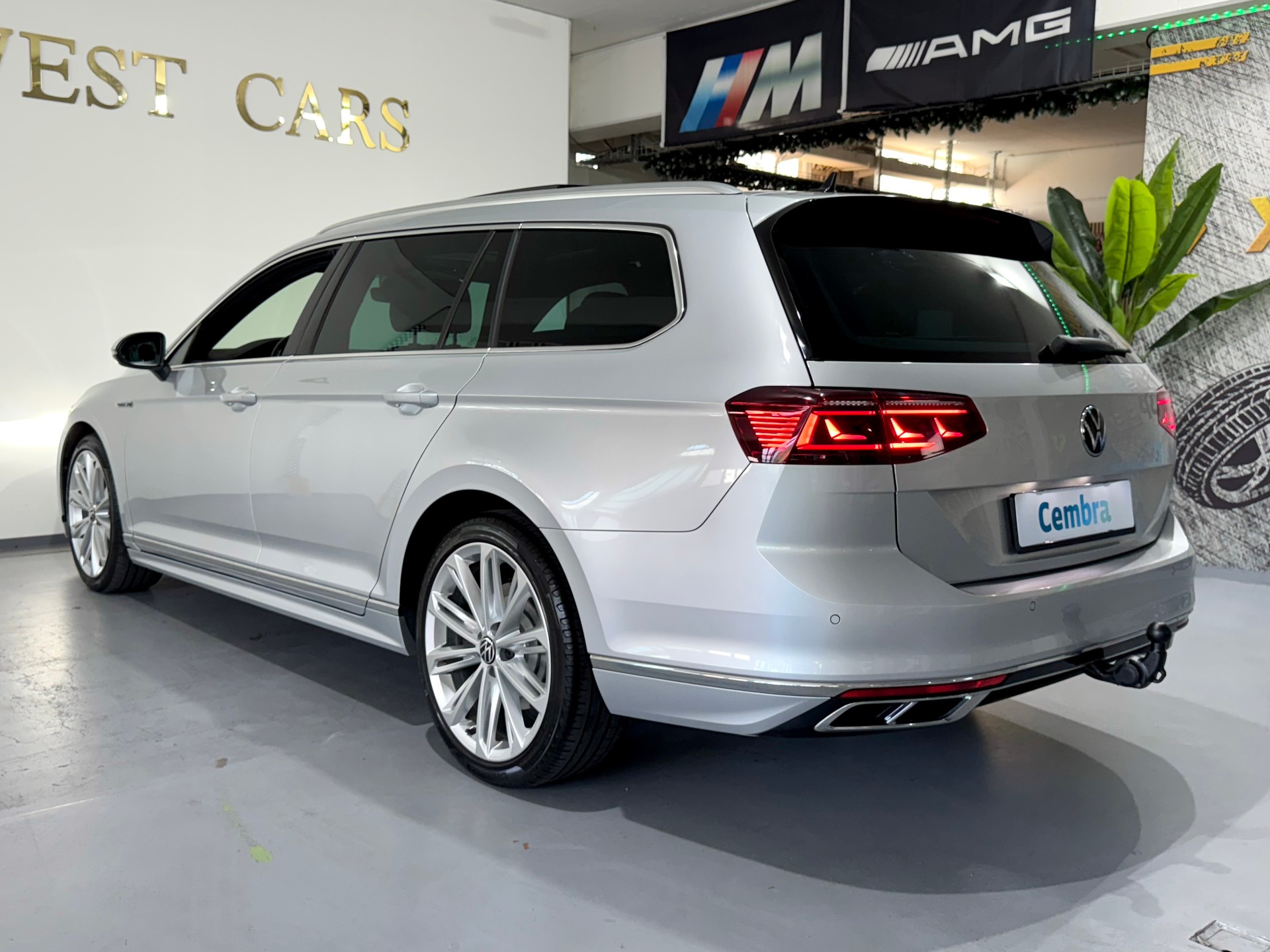 VW Passat 2.0 TDI BMT R-Line Edition 4Motion DSG-image-4
