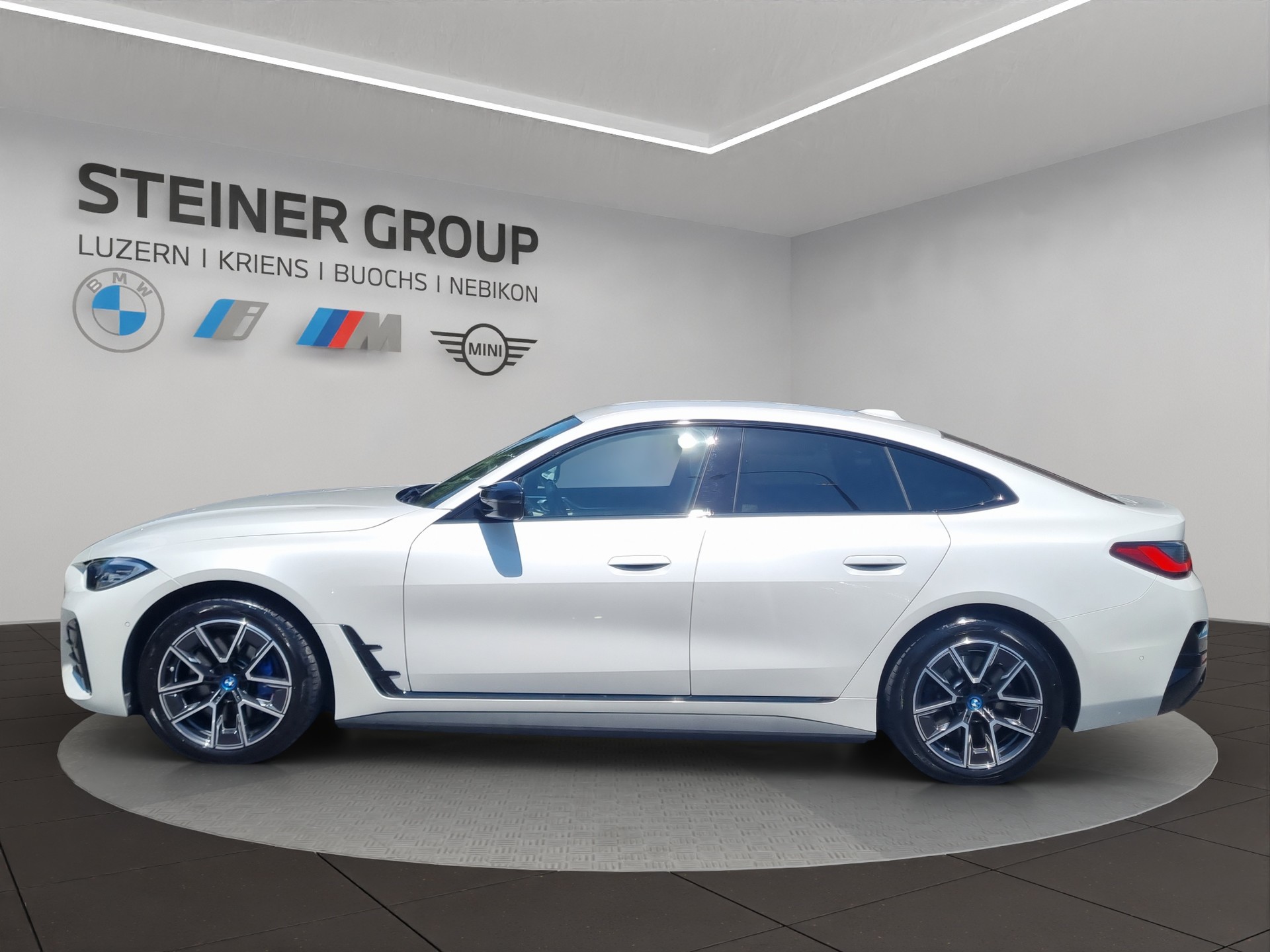 BMW i4 M50-image-8