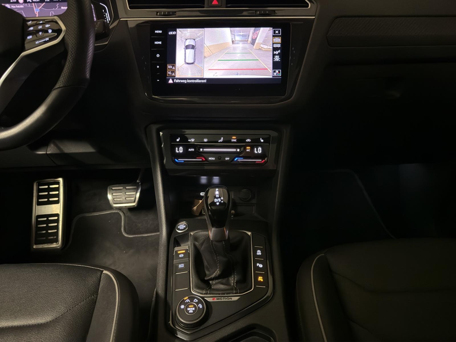 VW Tiguan 2.0 TSI R-Line DSG-image-16