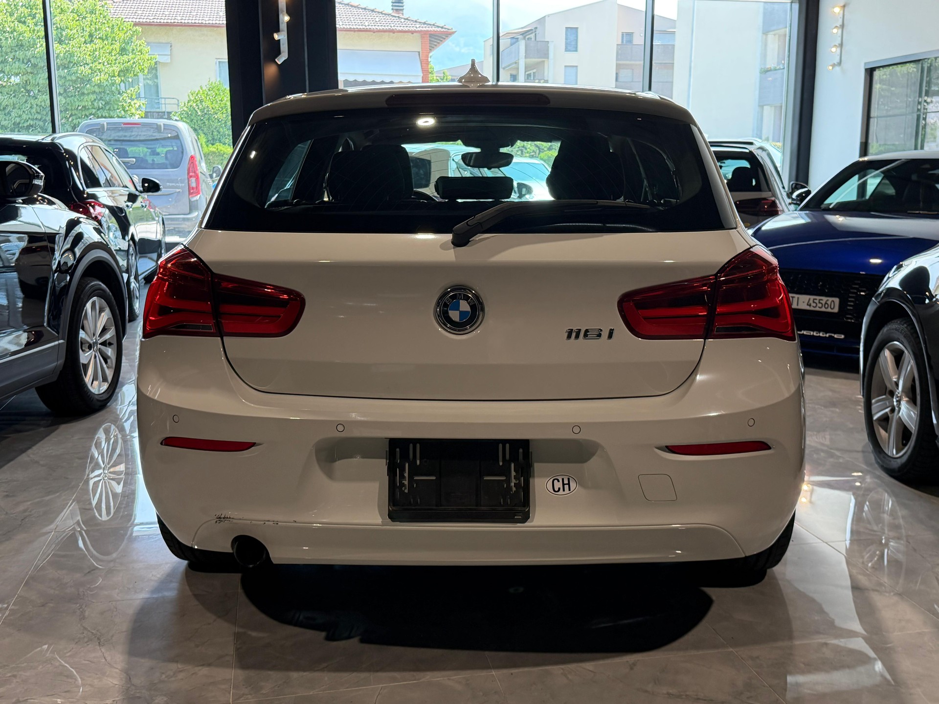 BMW 116i Business-image-4
