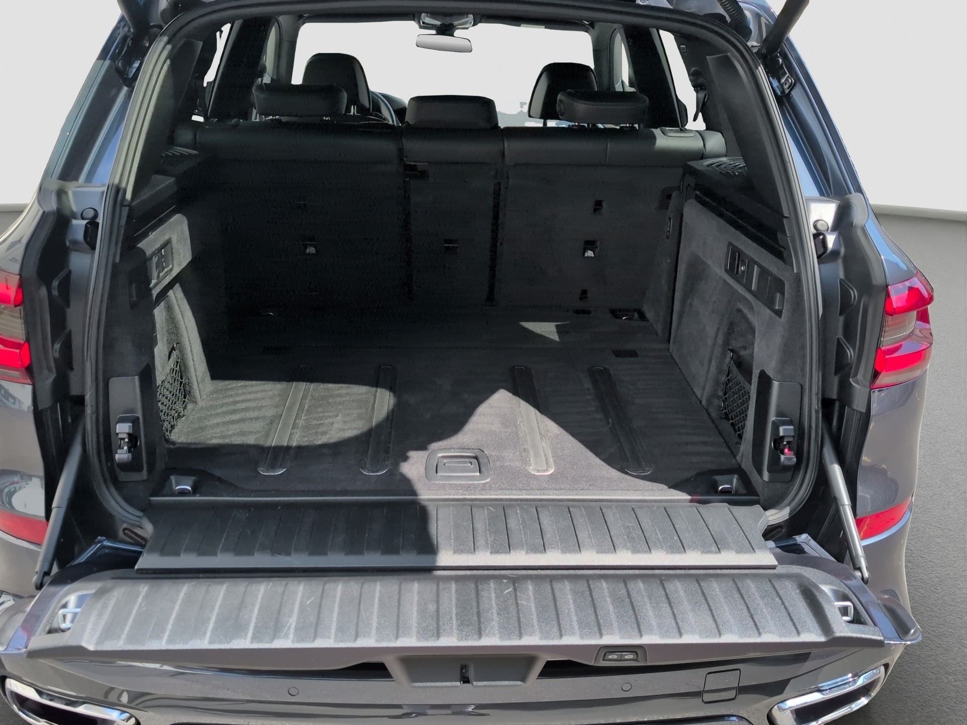 BMW X5 xDrive 40i M Sport Steptronic-image-14