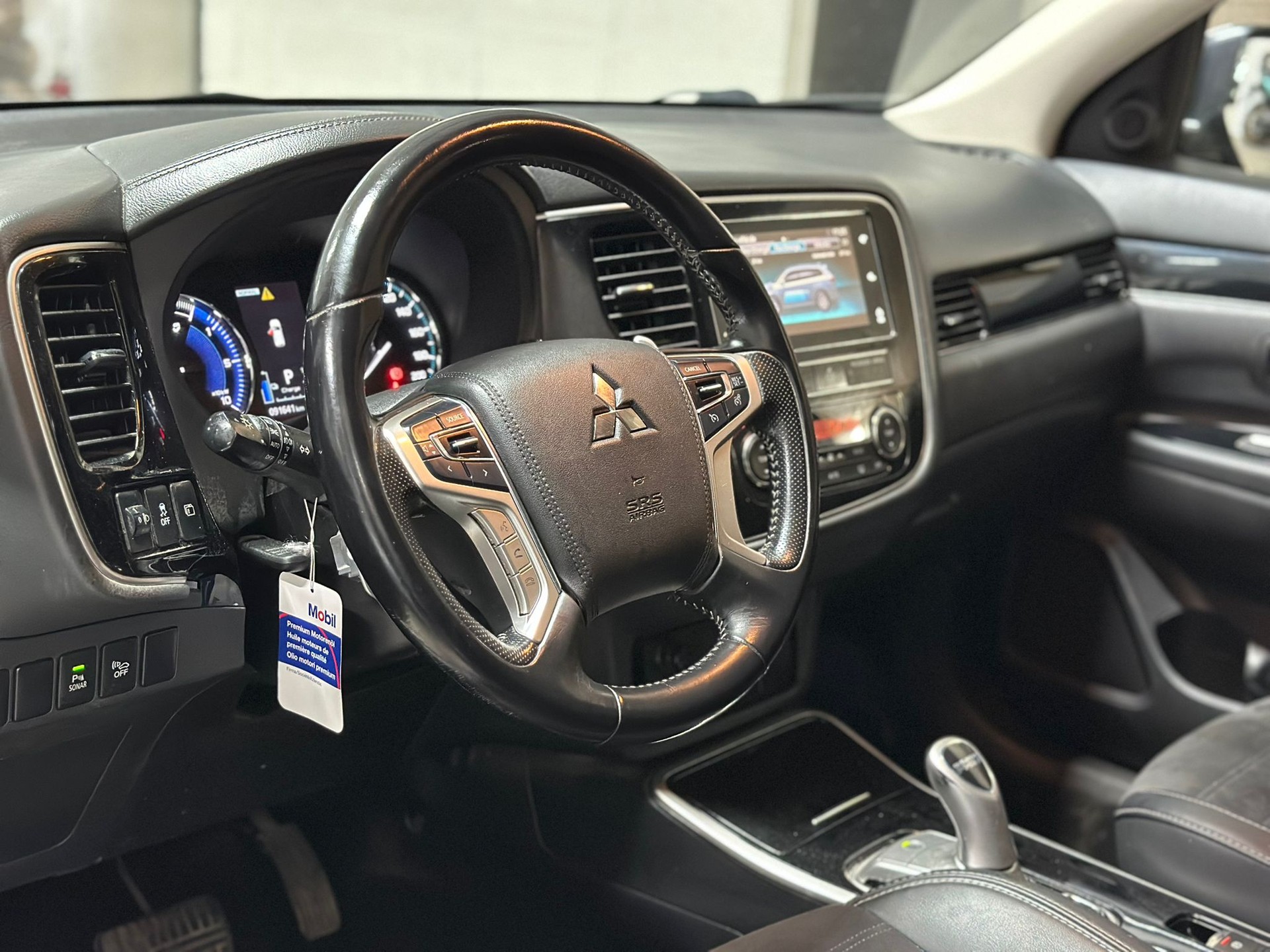 MITSUBISHI Outlander 2.4 PHEV Style 4WD Automatic-image-11