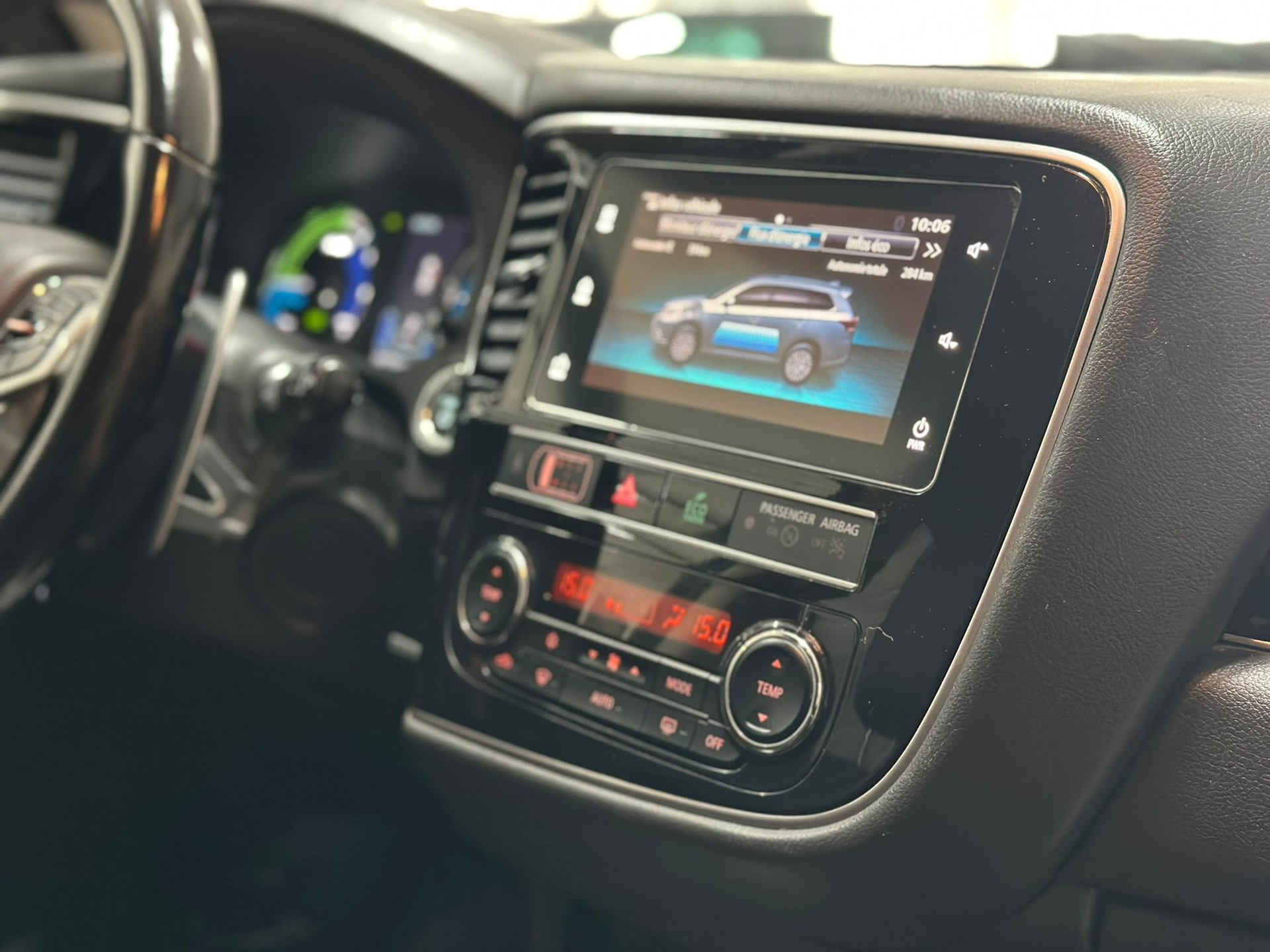 MITSUBISHI Outlander 2.4 PHEV Style 4WD Automatic-image-12