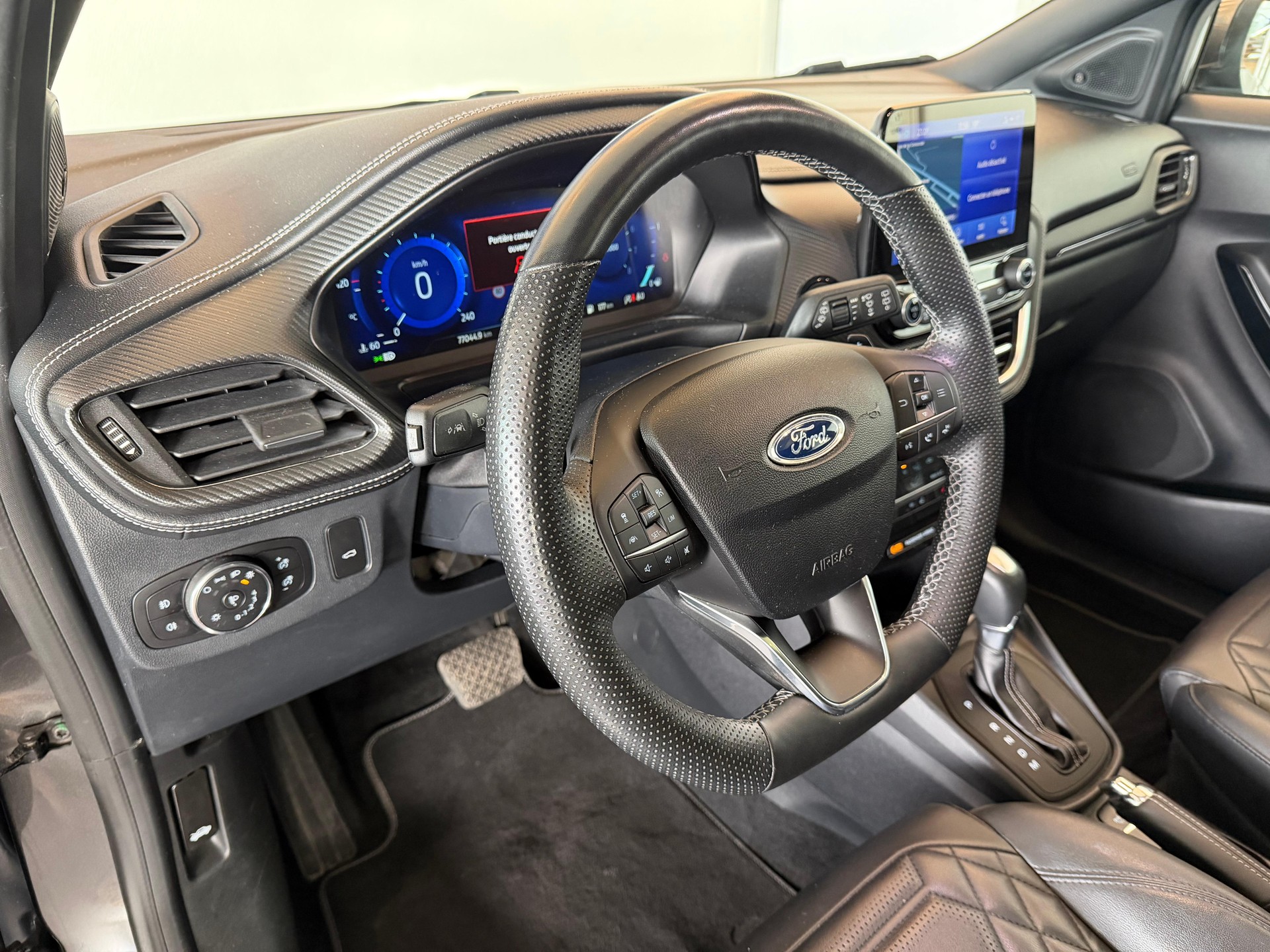 FORD Puma 1.0 EcoB Hybrid 155 ST-Line Vignale-image-6