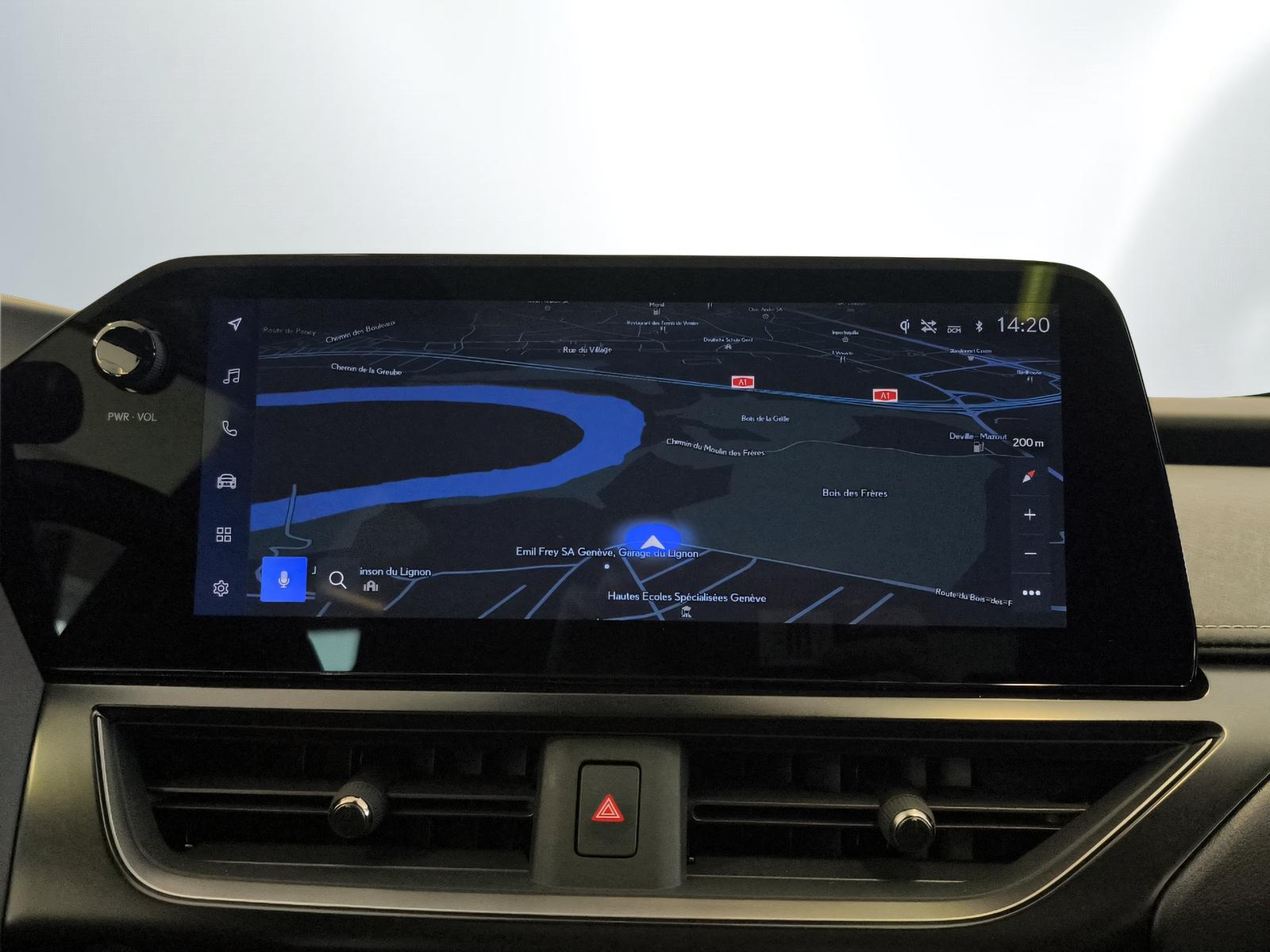 LEXUS UX 250h F-Line-image-6
