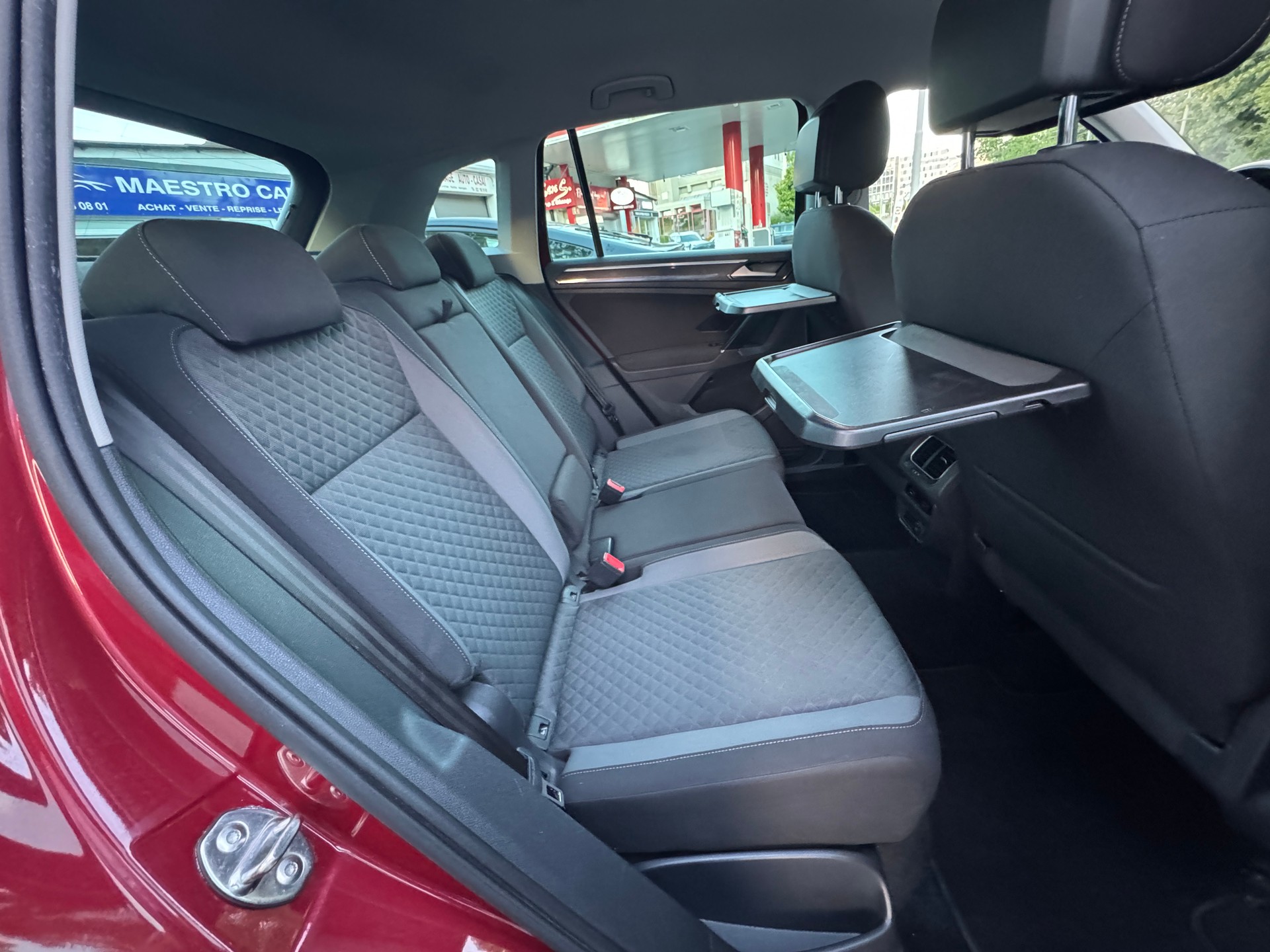 VW Tiguan 2.0 TDI SCR Comfortline 4Motion DSG-image-9
