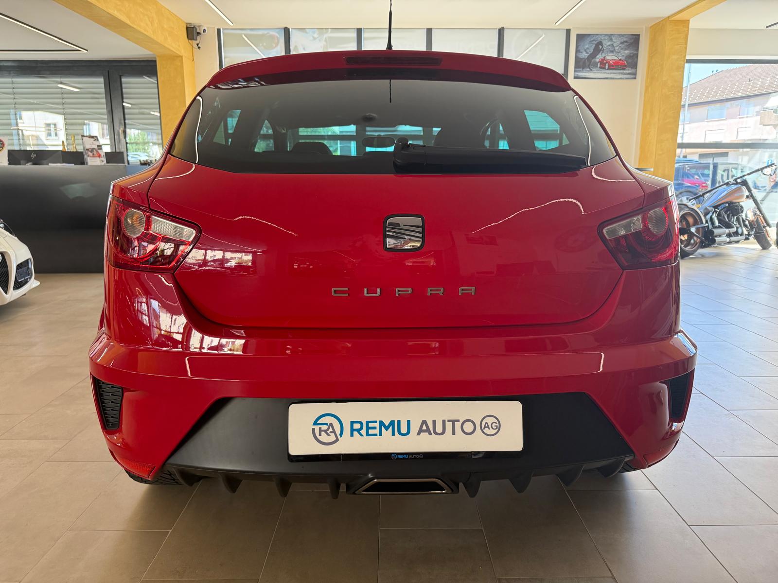SEAT Ibiza SC 1.4 TSI Cupra DSG-image-3