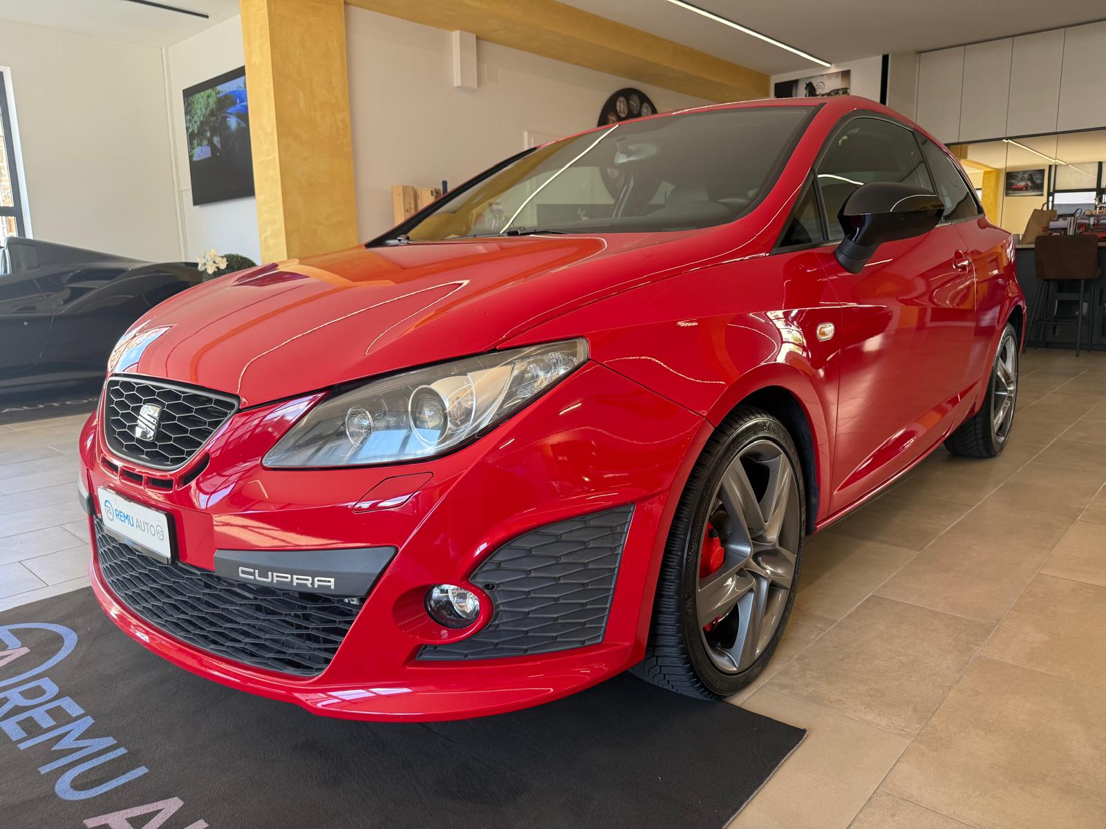 SEAT Ibiza SC 1.4 TSI Cupra DSG-image-7
