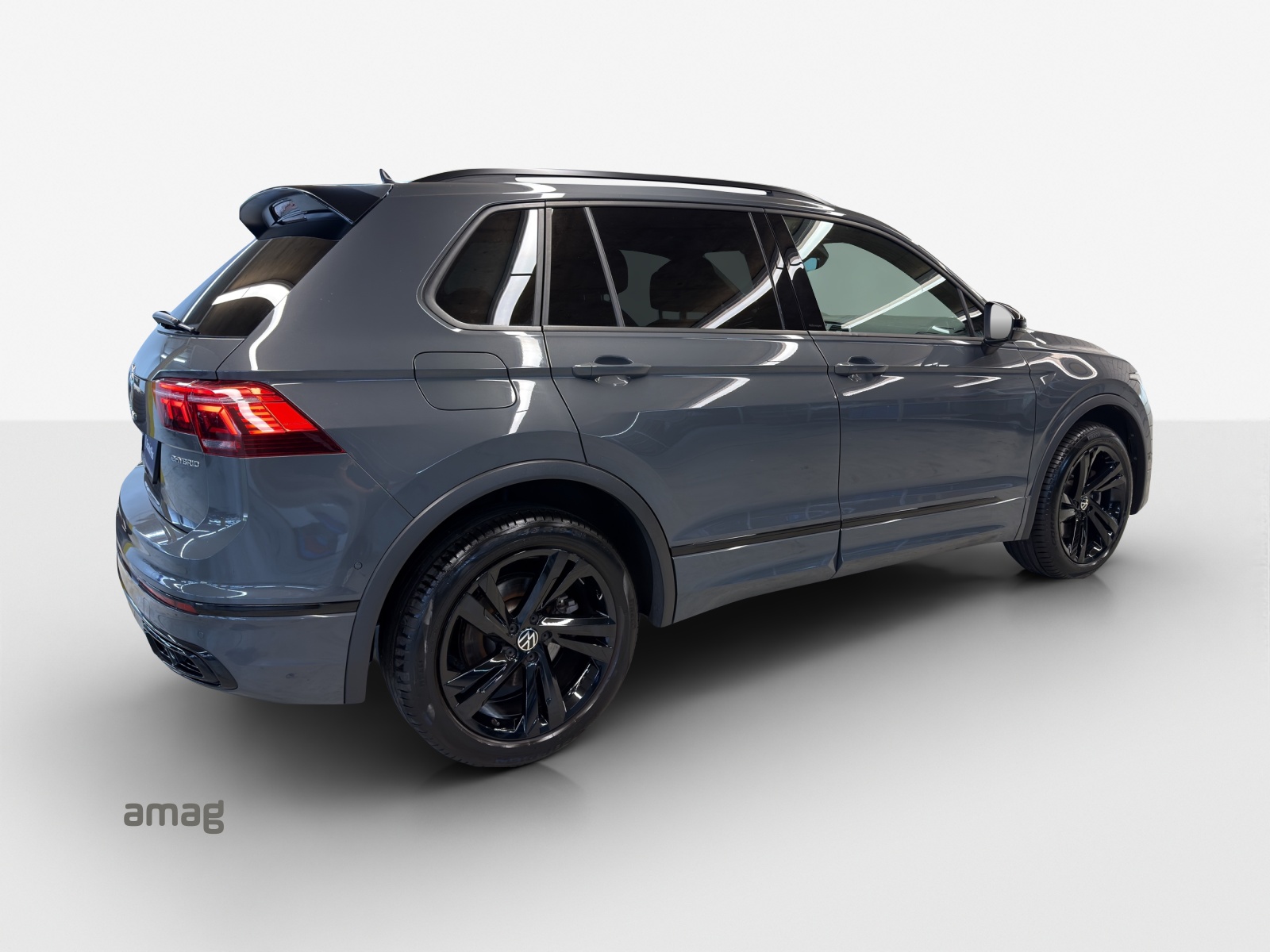 VW Tiguan 1.4TSI PHEV R-Line DSG-image-4