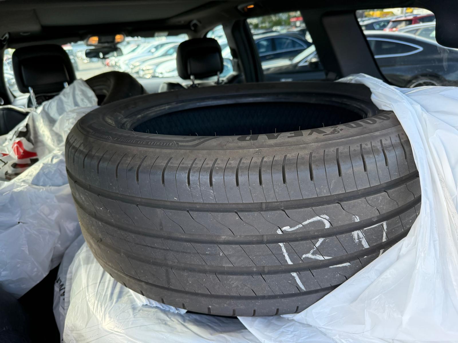 JEEP Grand Cherokee 3.0 CRD 250 Summit-image-13