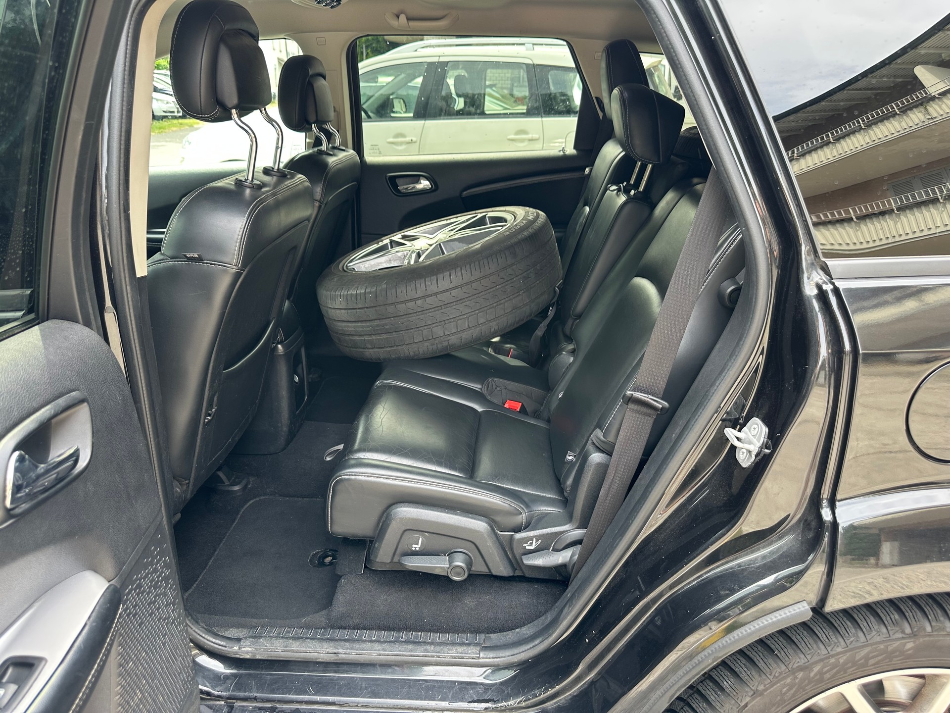 FIAT Freemont 2.0 MJ Lounge AWD Automat-image-6