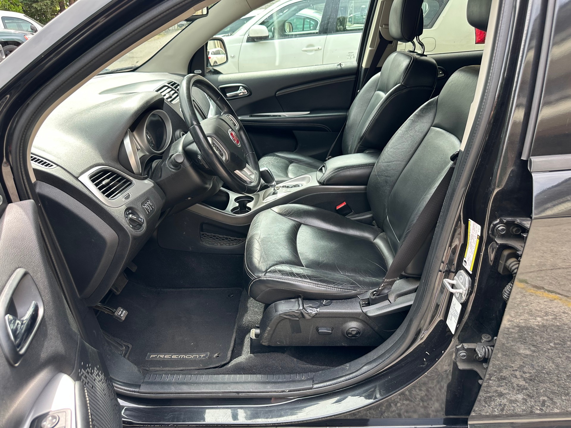 FIAT Freemont 2.0 MJ Lounge AWD Automat-image-10