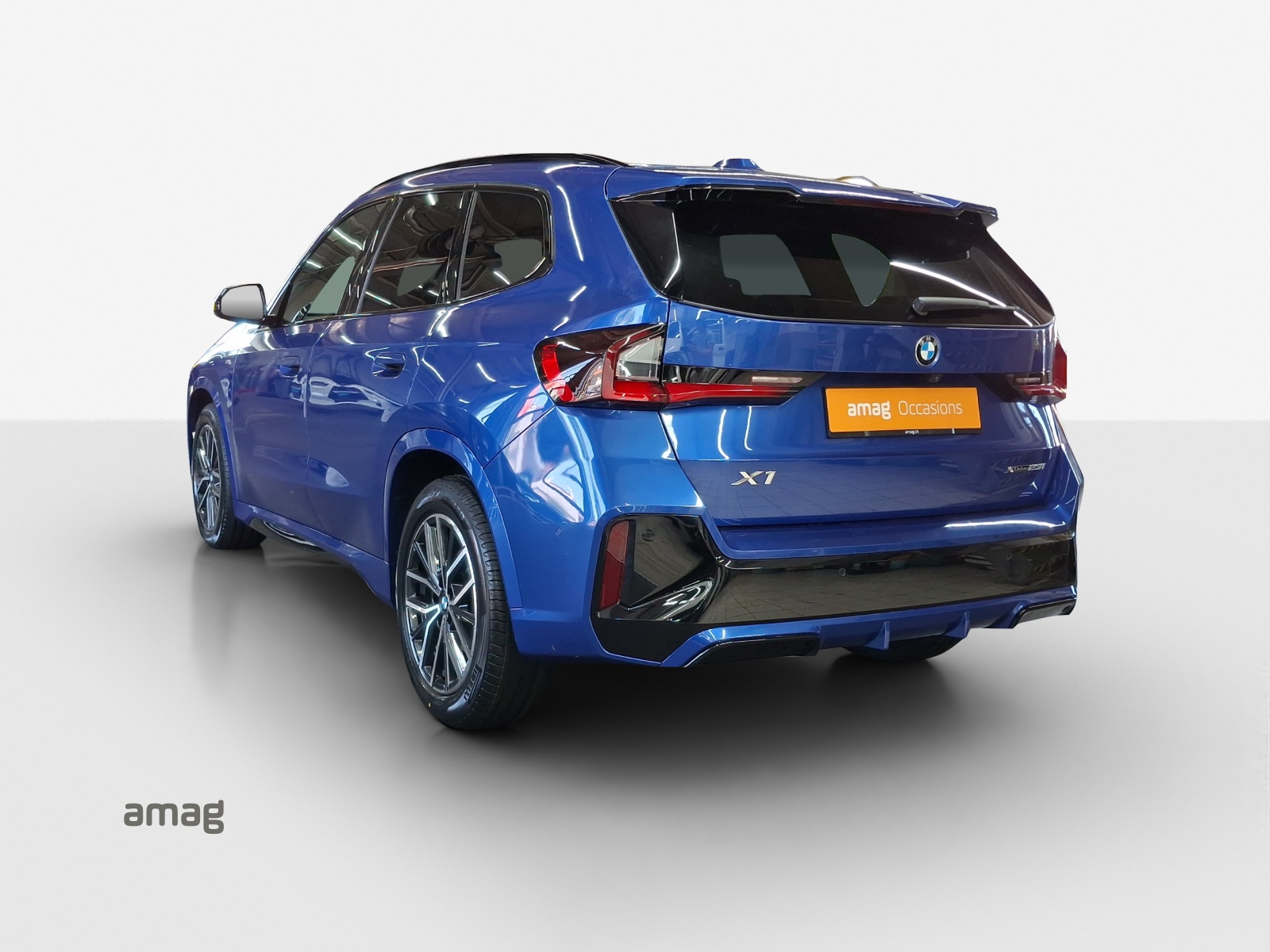 BMW X1 xDrive 23i 48V M Sport-image-2