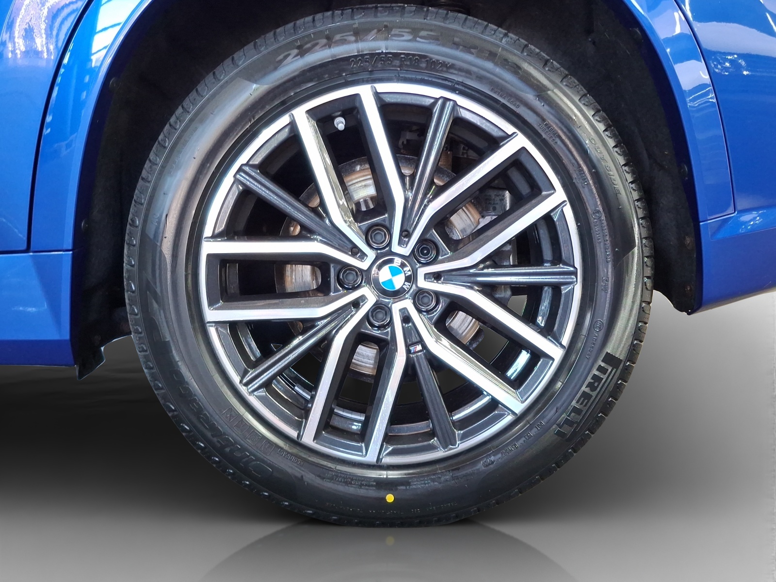 BMW X1 xDrive 23i 48V M Sport-image-13