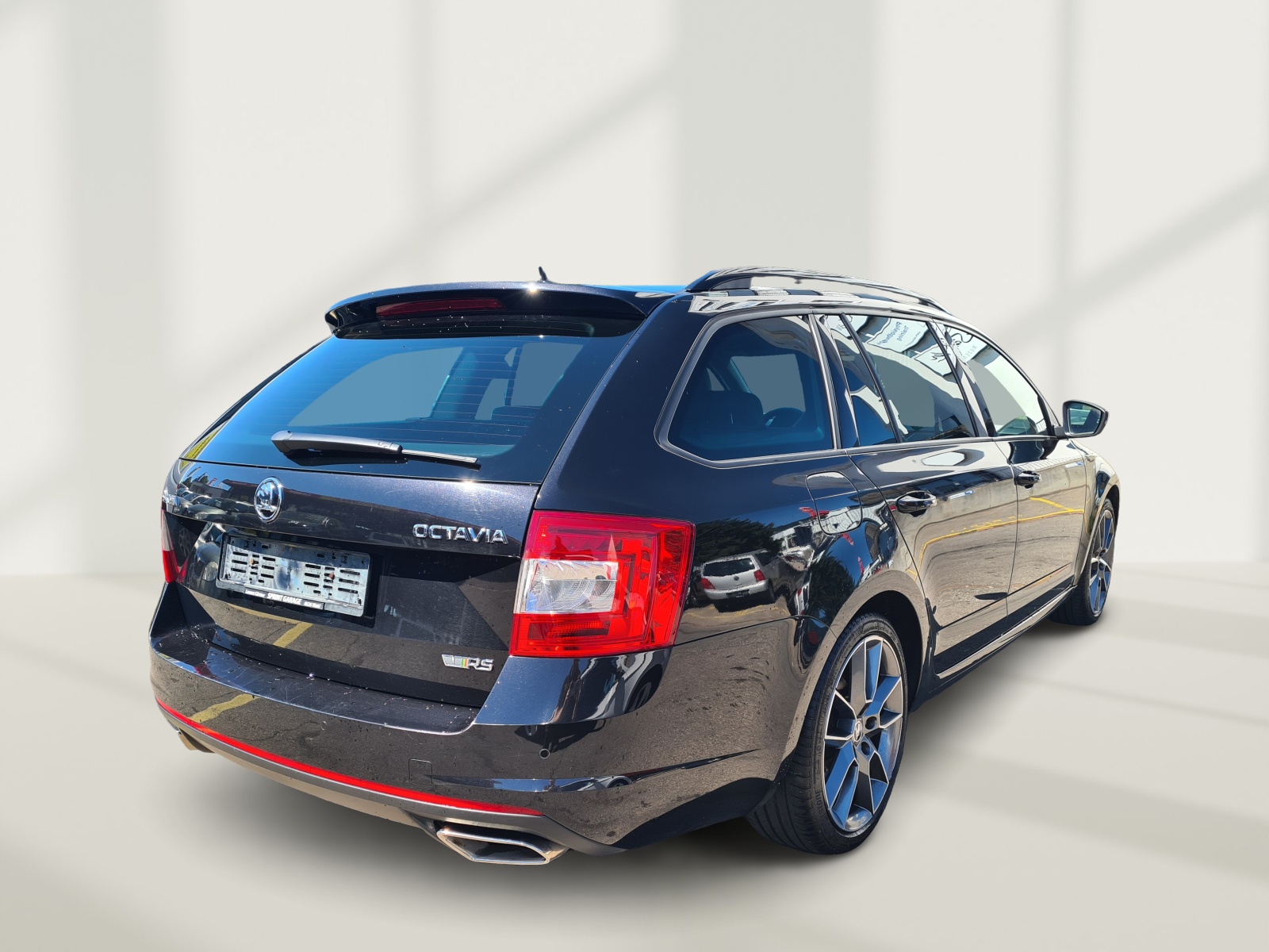 SKODA Octavia Combi 2.0 TDI RS DSG-image-6