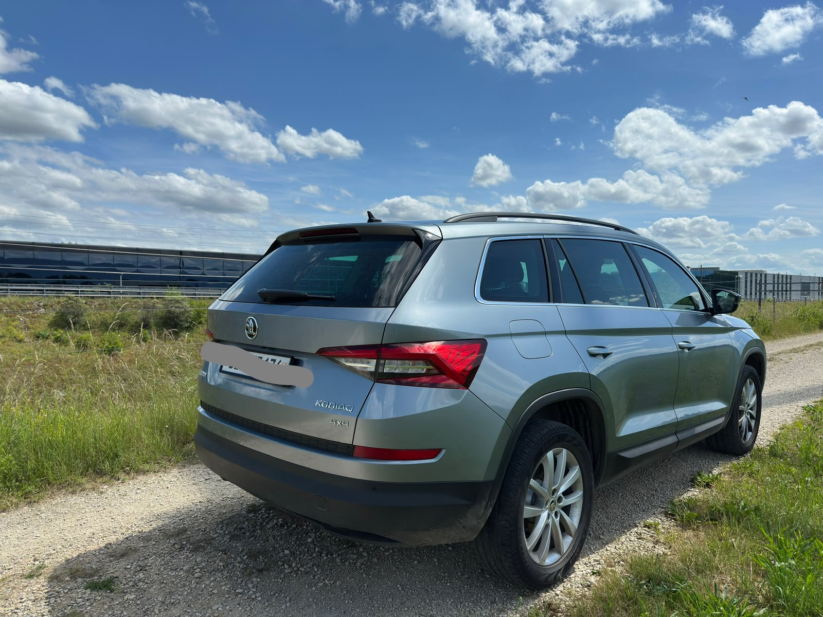 SKODA 2.0 TDI 190 Style DSG-image-4