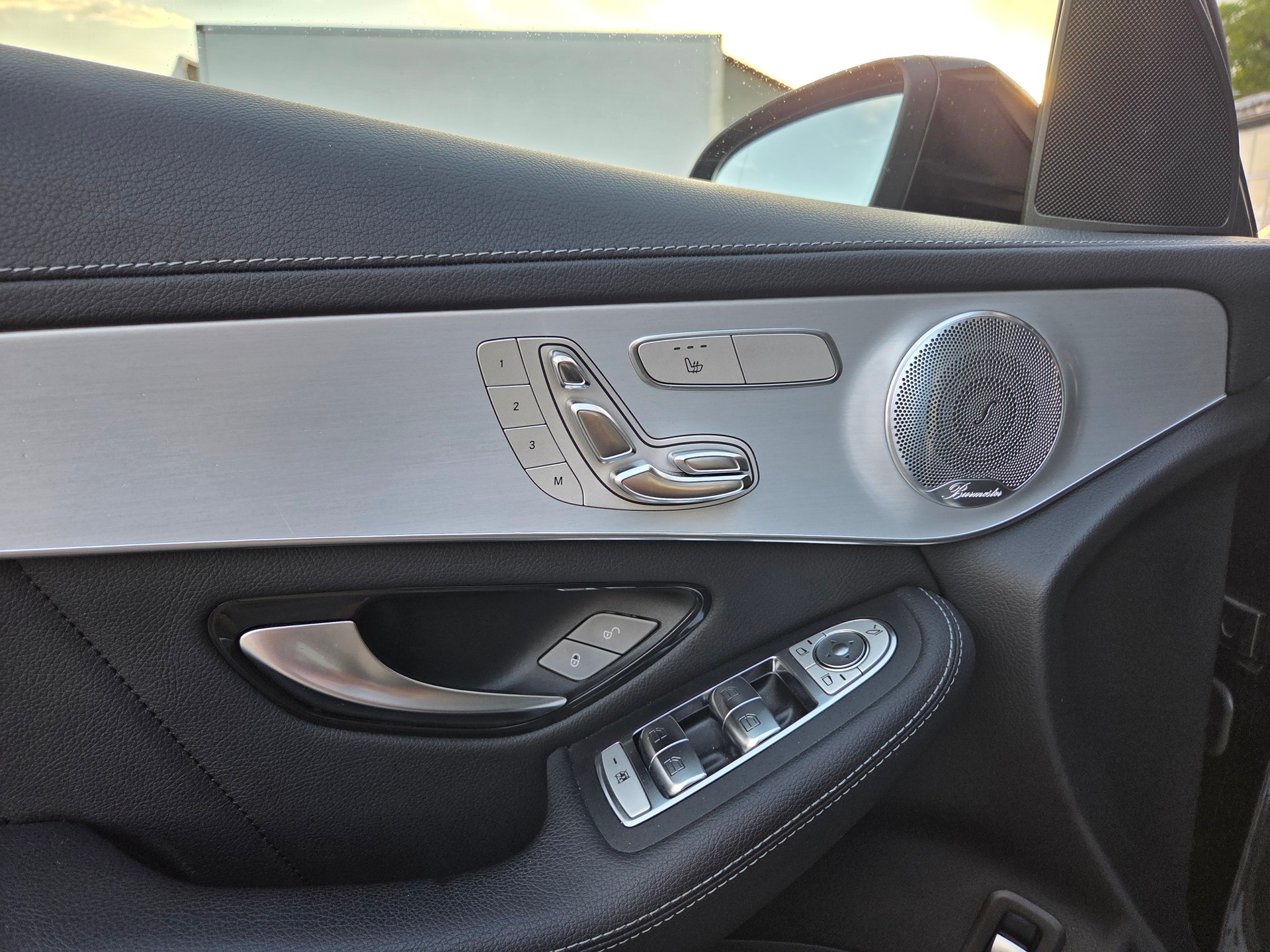 MERCEDES-BENZ GLC 400 d 4Matic AMG Line 9G-Tronic-image-15