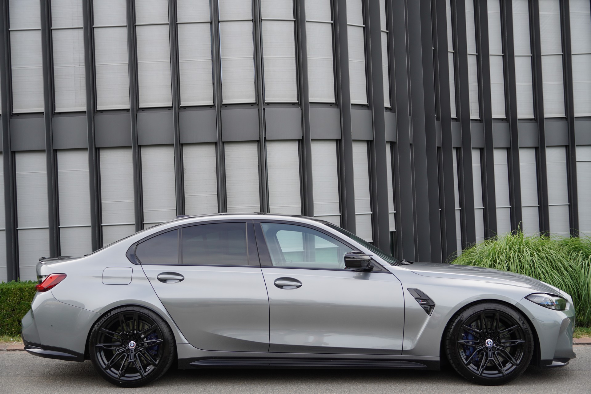 BMW M3 Competition M xDrive// CURVED DISPLAY //CARBON INTERIEURLEISTEN//-image-0