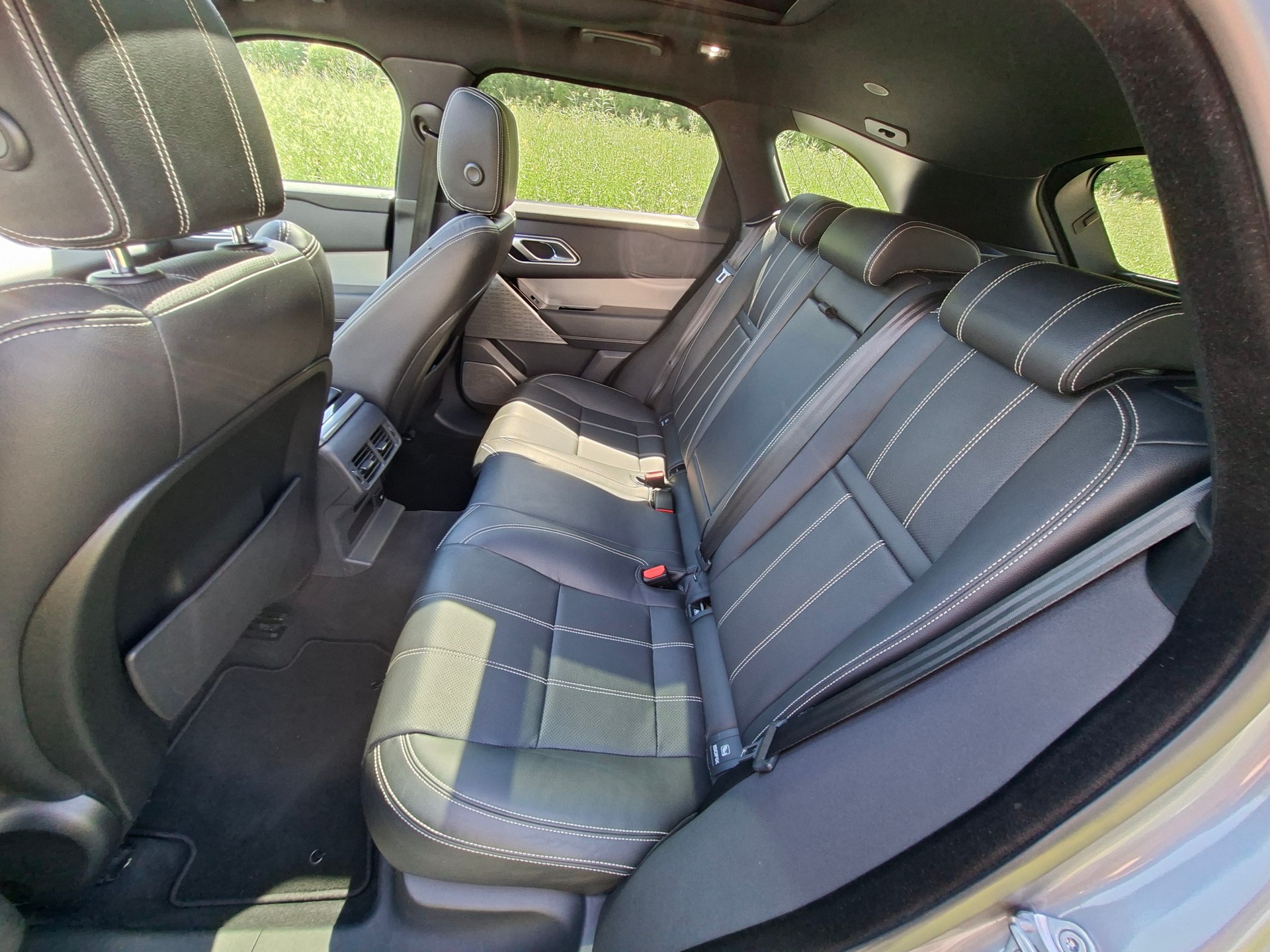 LAND ROVER Range Rover Velar P 250 SE Automatic-image-14