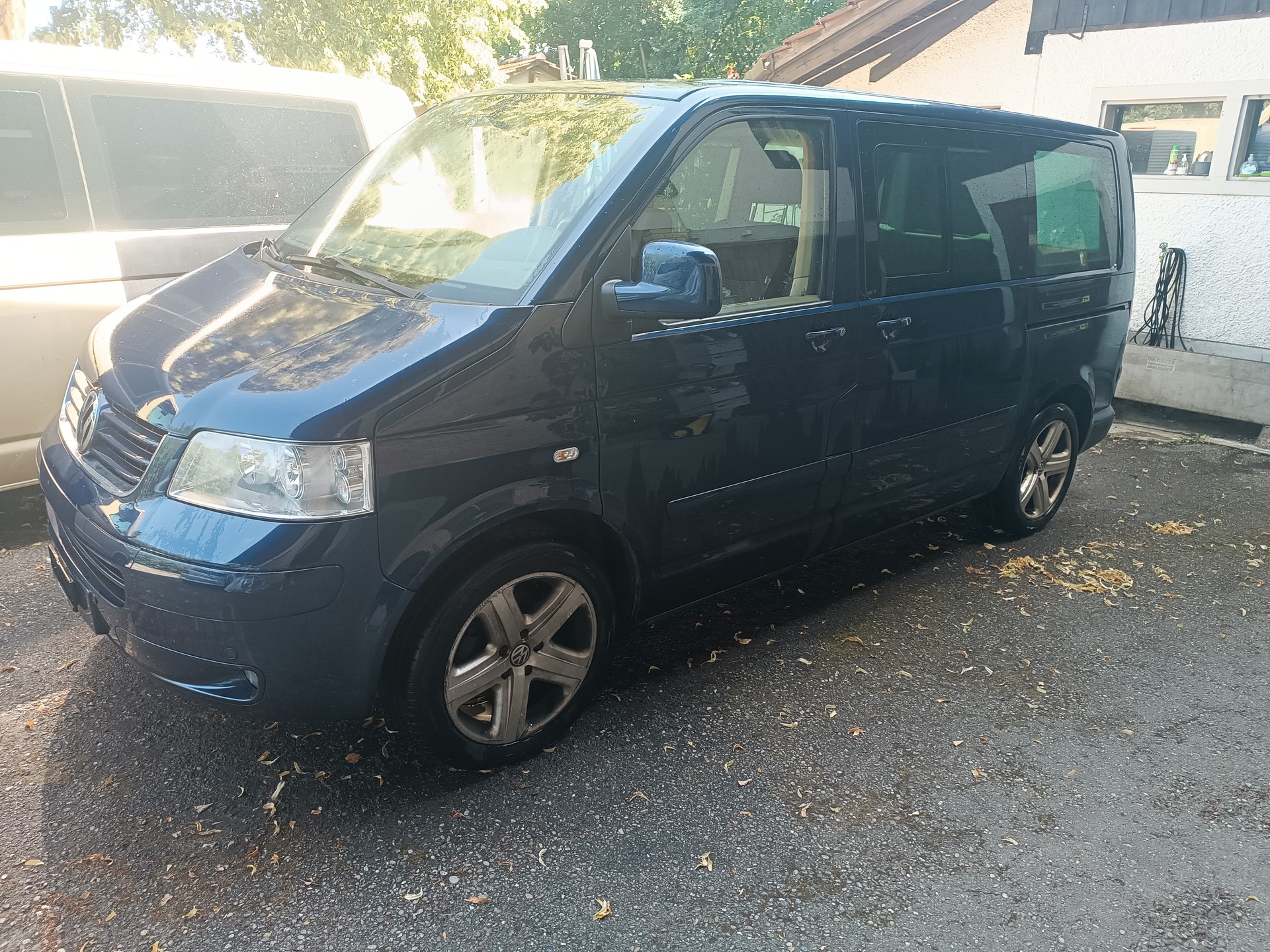 VW 2.5 TDI 174 Highline 4motion-image-0