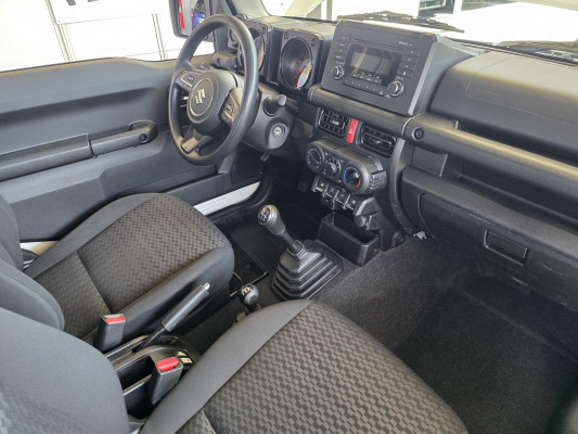 SUZUKI Jimny 1.5 Compact+ 4x4-image-8