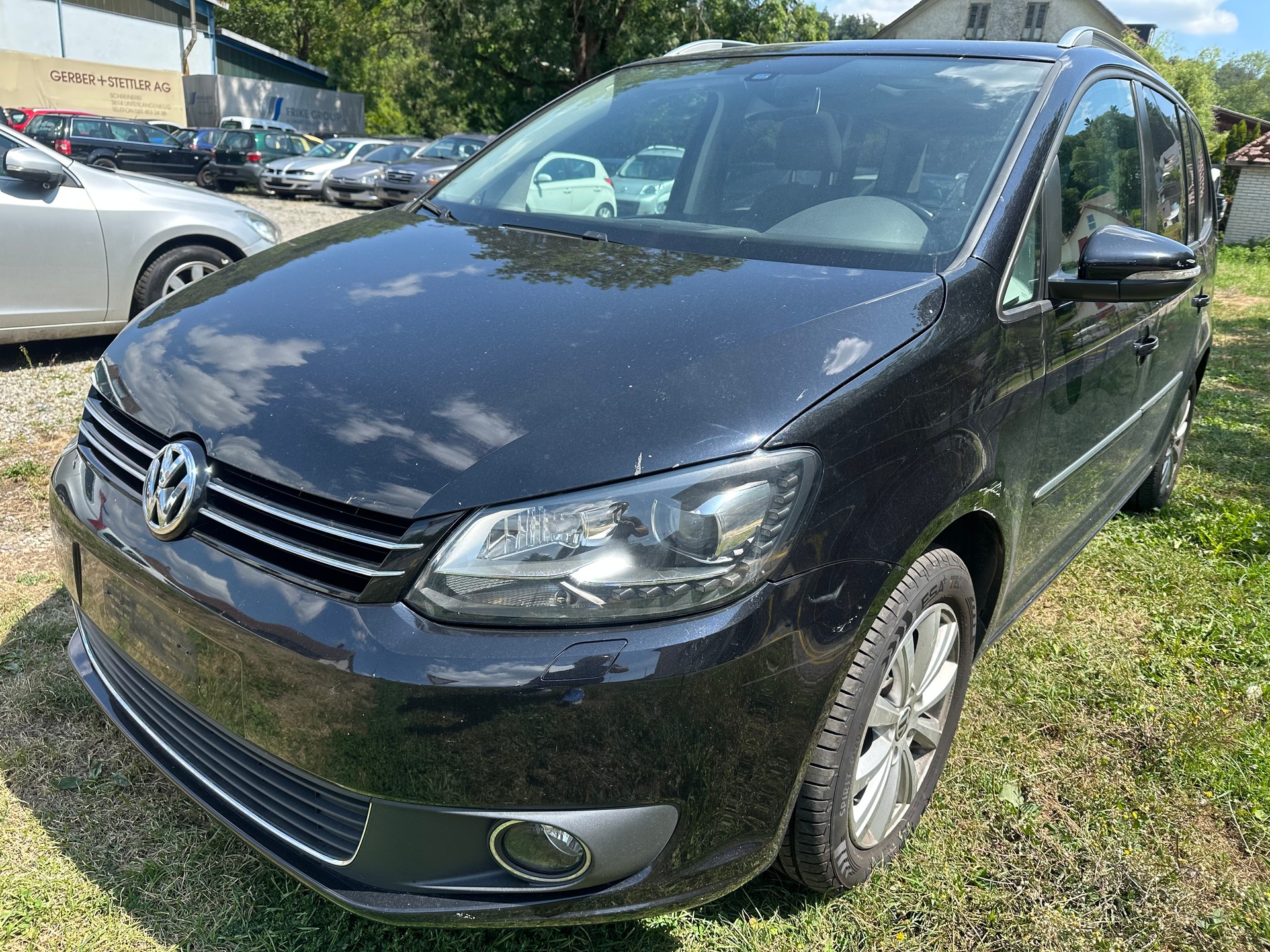 VW Touran 2.0 TDI Highline DSG-image-0