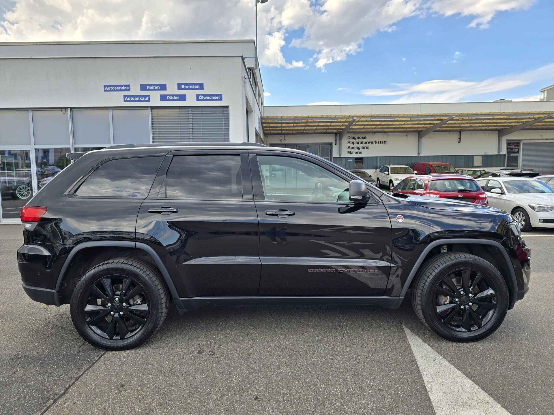JEEP Grand Cherokee 3.0 CRD Trailhawk Automatic-image-6